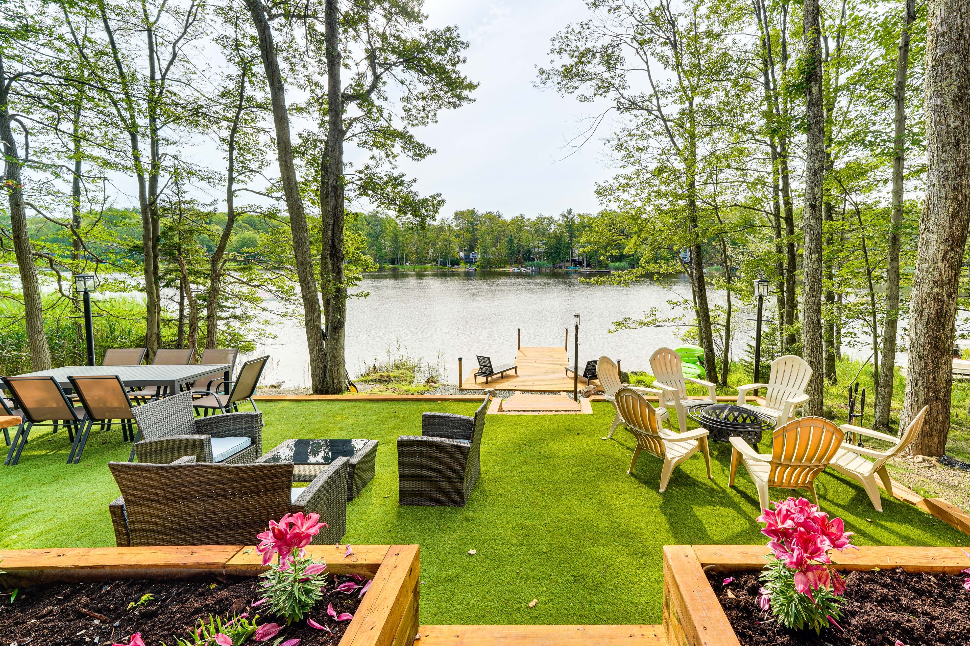 Private Backyard Area | Fire Pit