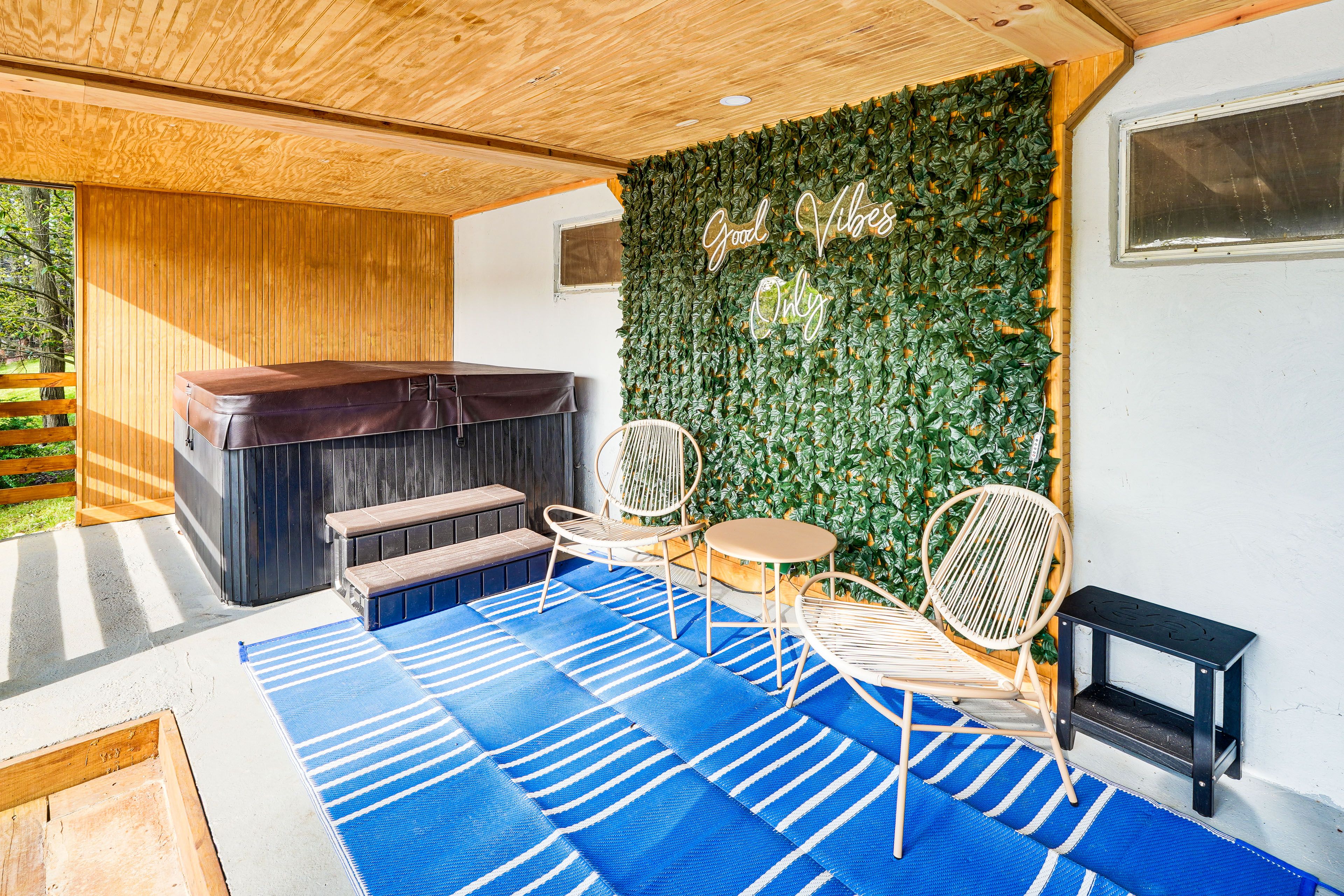 Covered Patio | Hot Tub