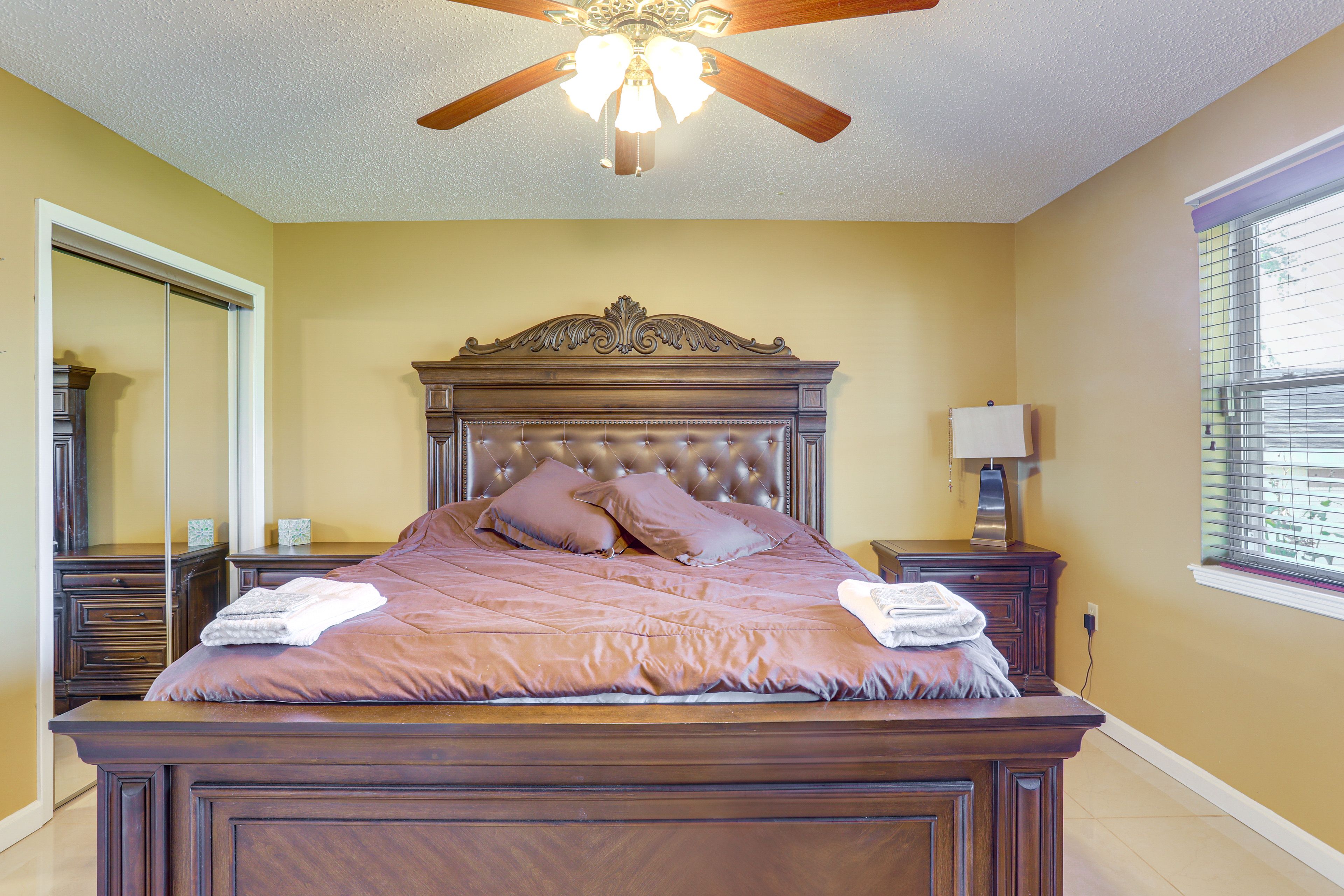Bedroom 1 | 1st Floor | King Bed | Linens Provided