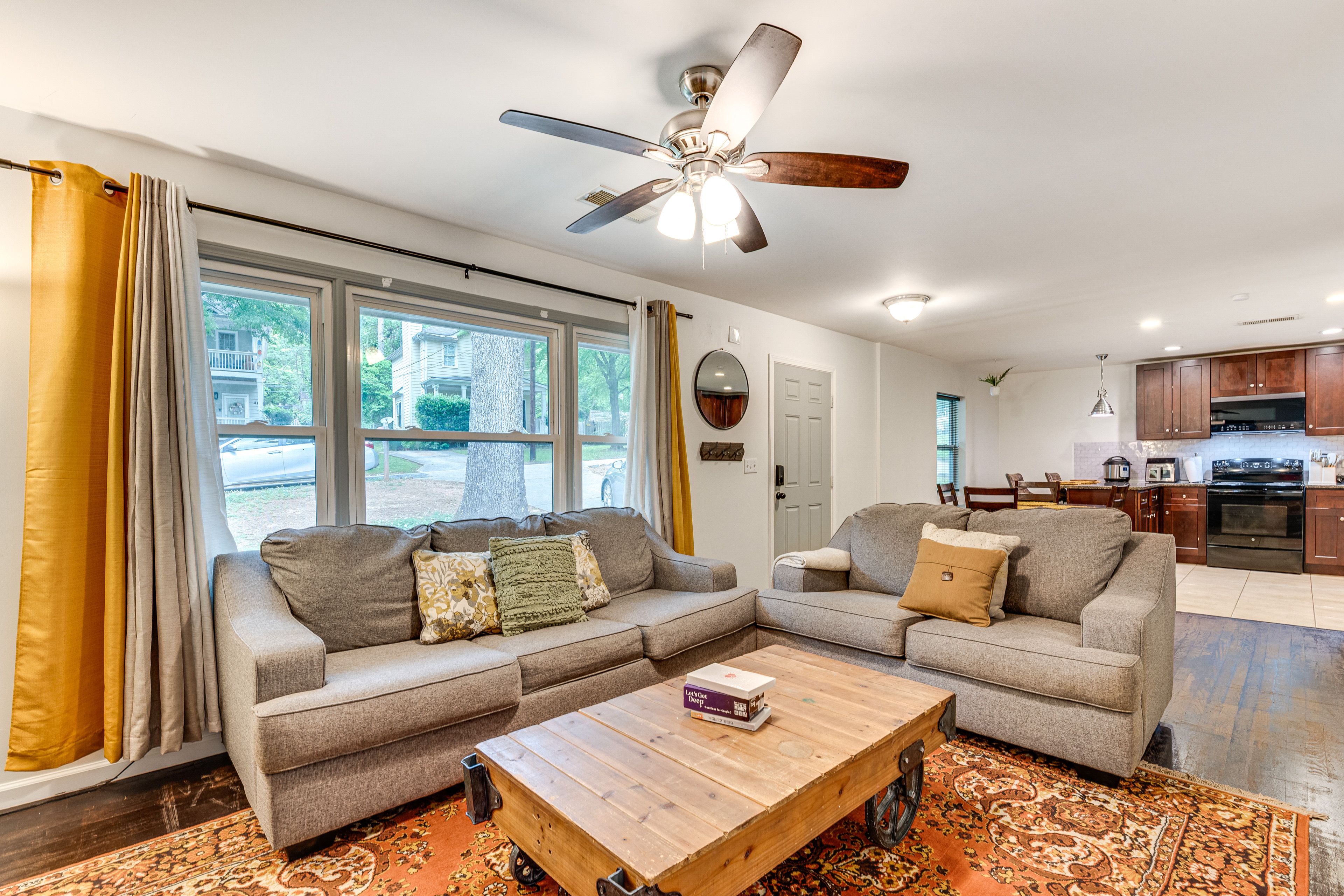 Living Room | Single-Story Apartment on Ground Level | Central A/C & Heating