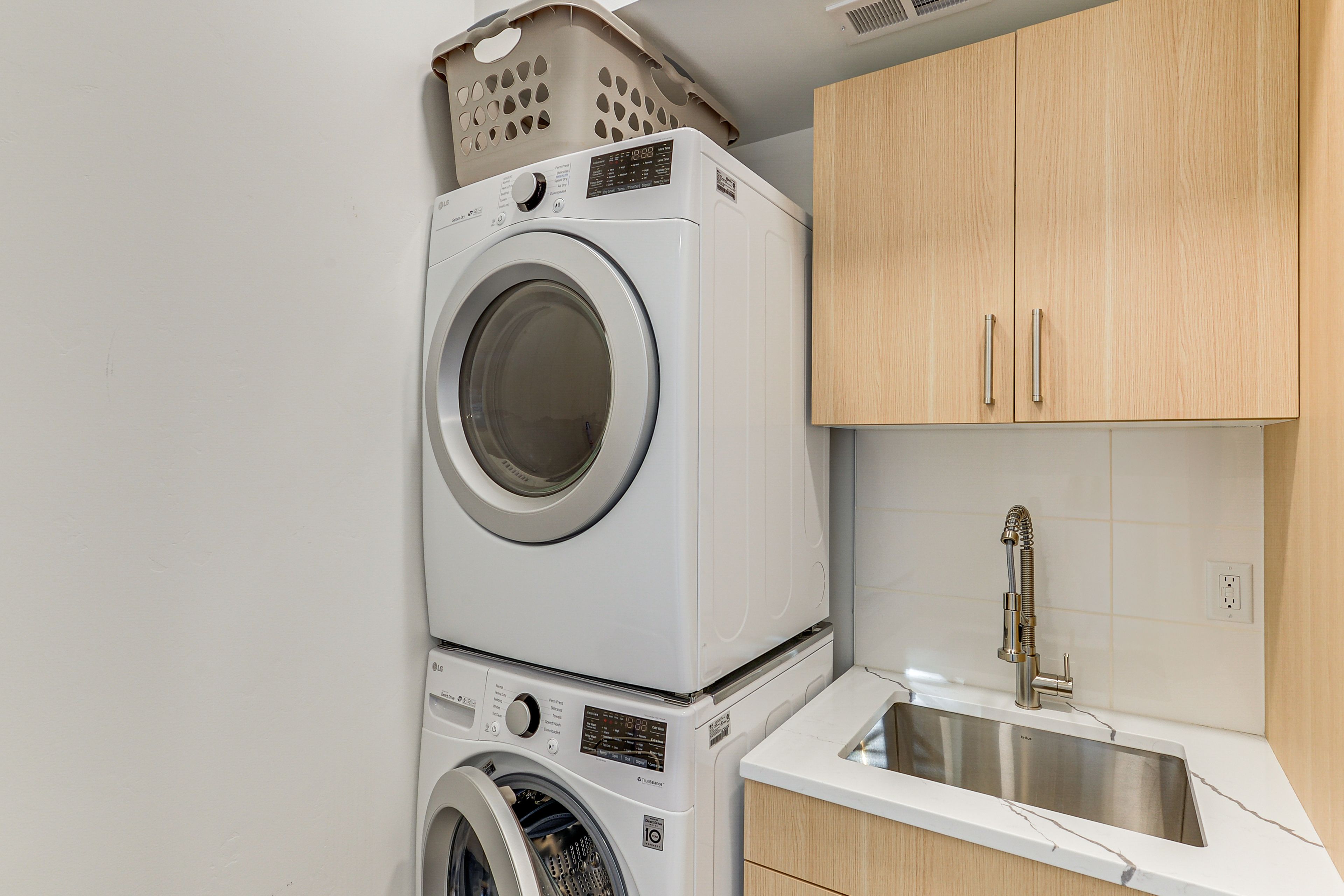 Laundry Room | 2nd Floor | Washer & Dryer