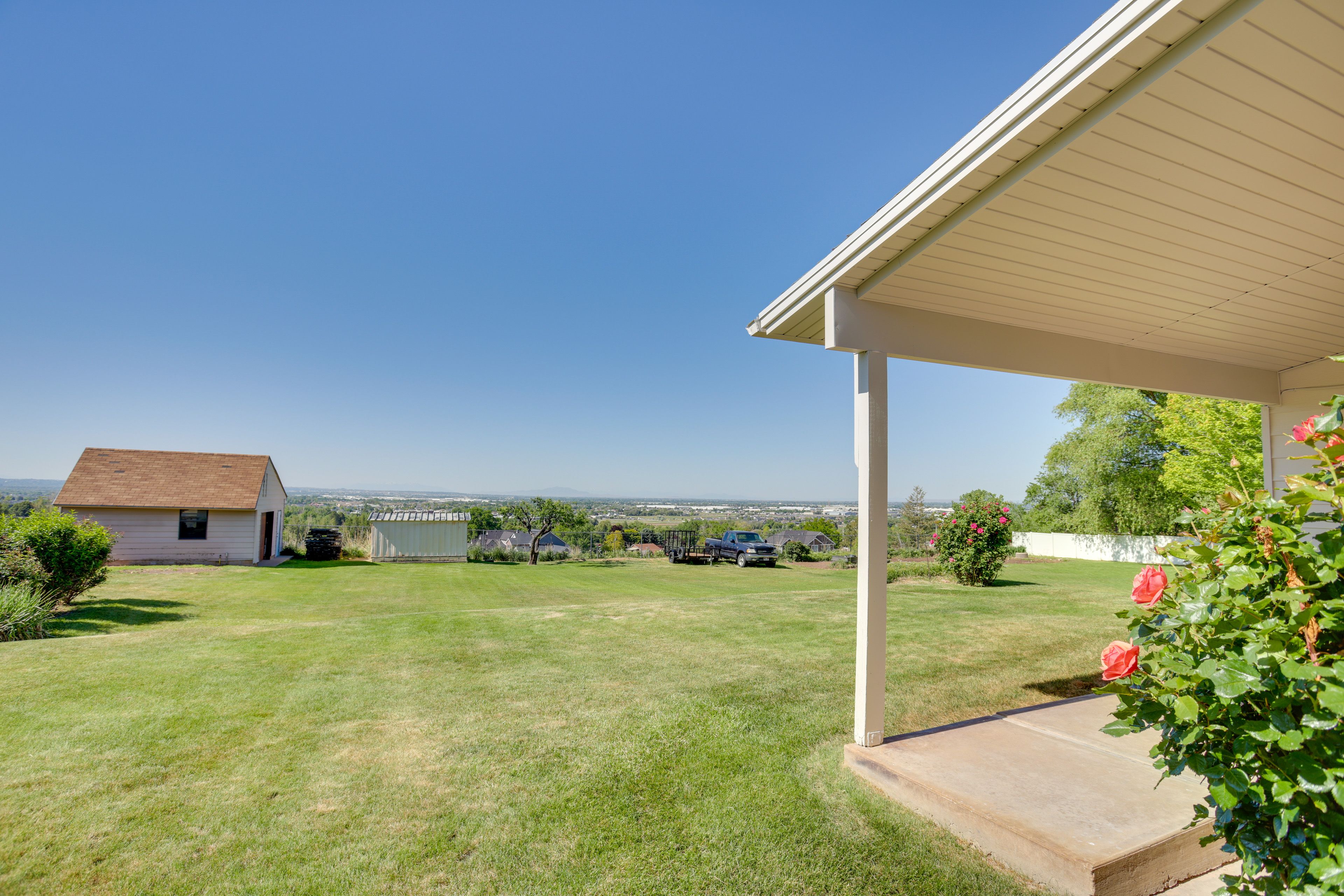 Shared Patio & Backyard