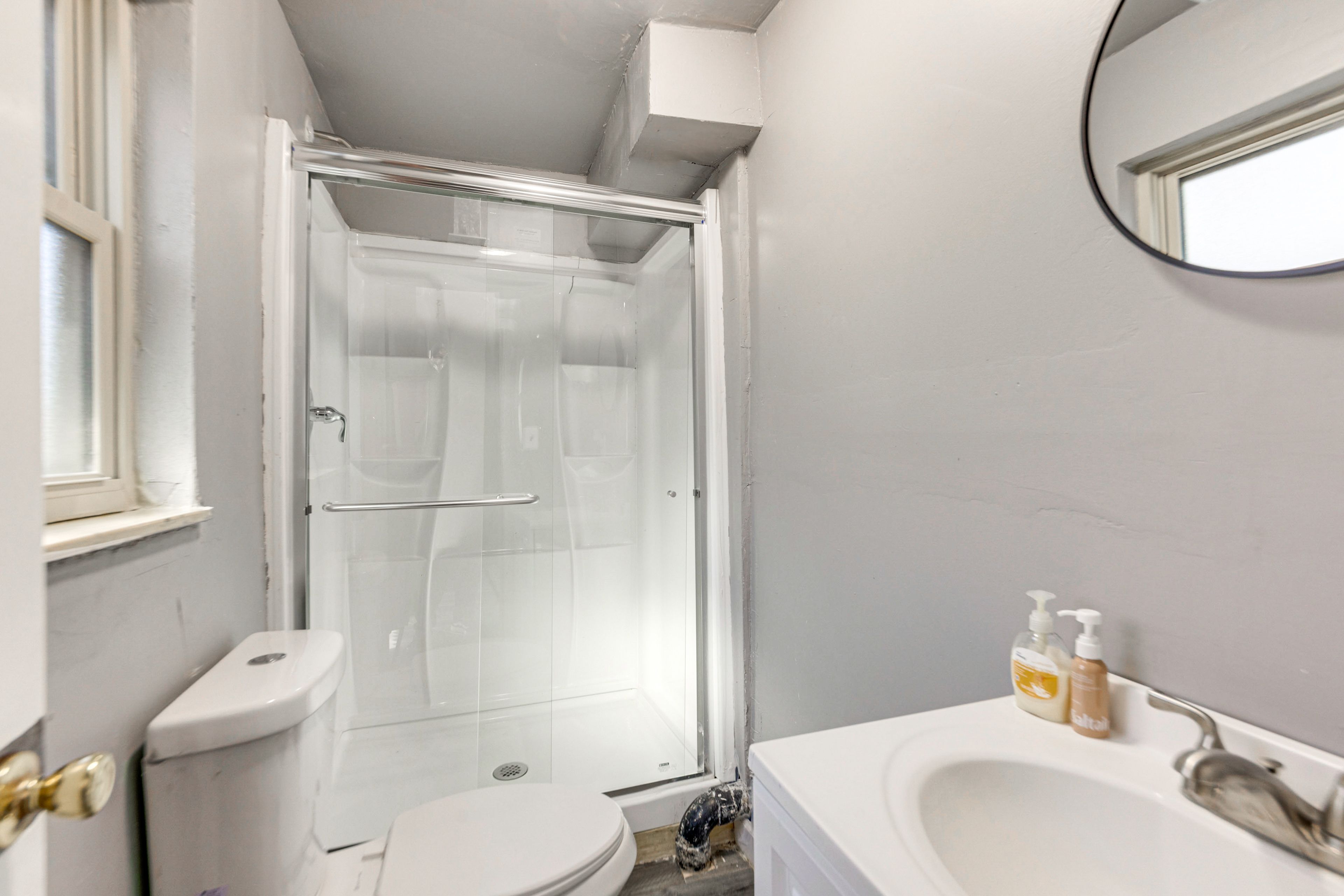 Full Bathroom | Lower Level