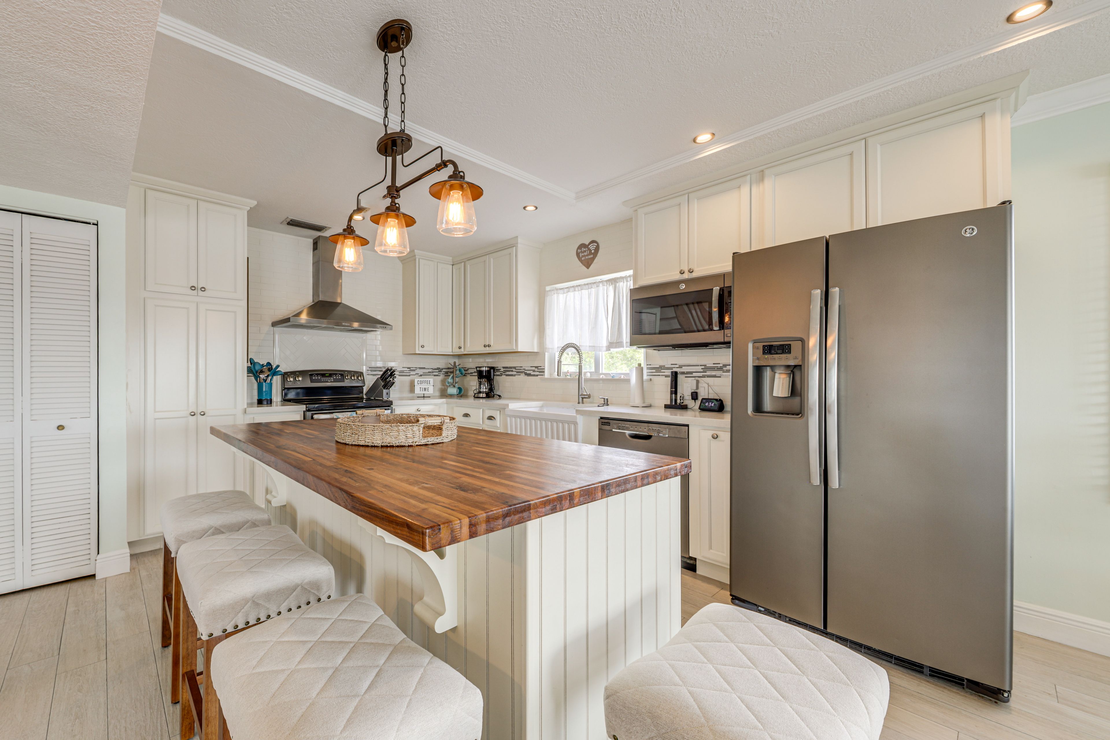 Kitchen | Cooking Basics | Main Floor