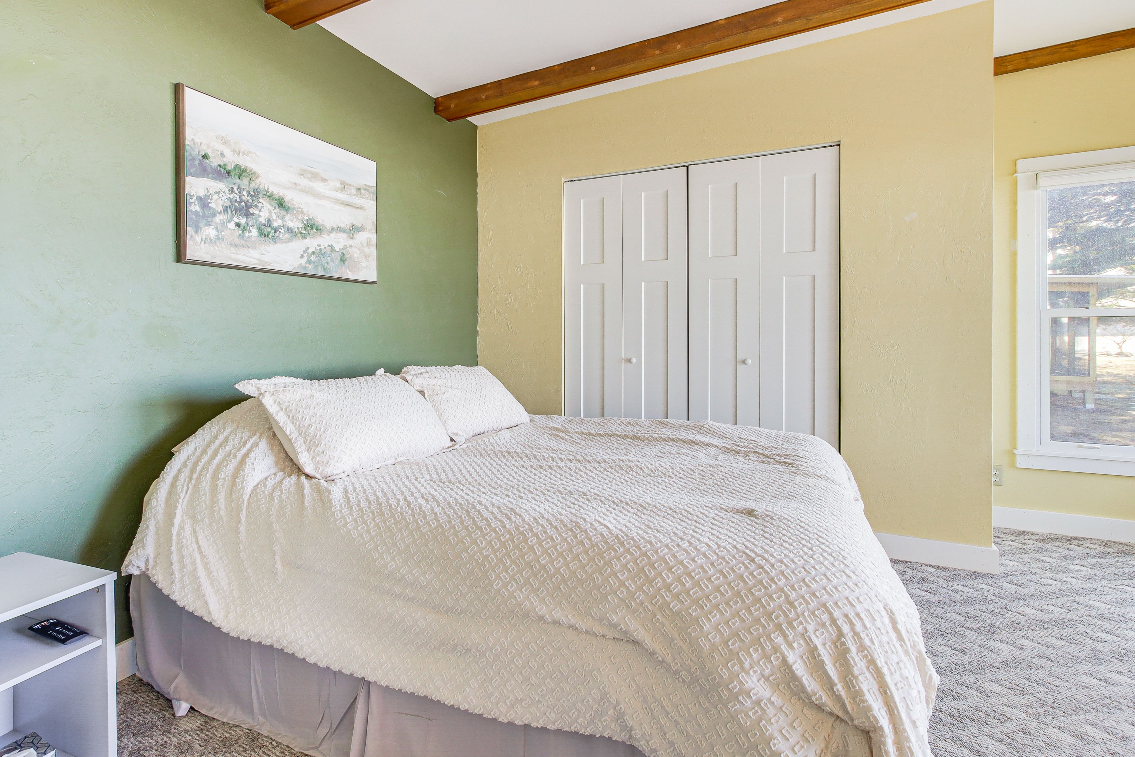 Bedroom 1 | Queen Bed | Linens Provided