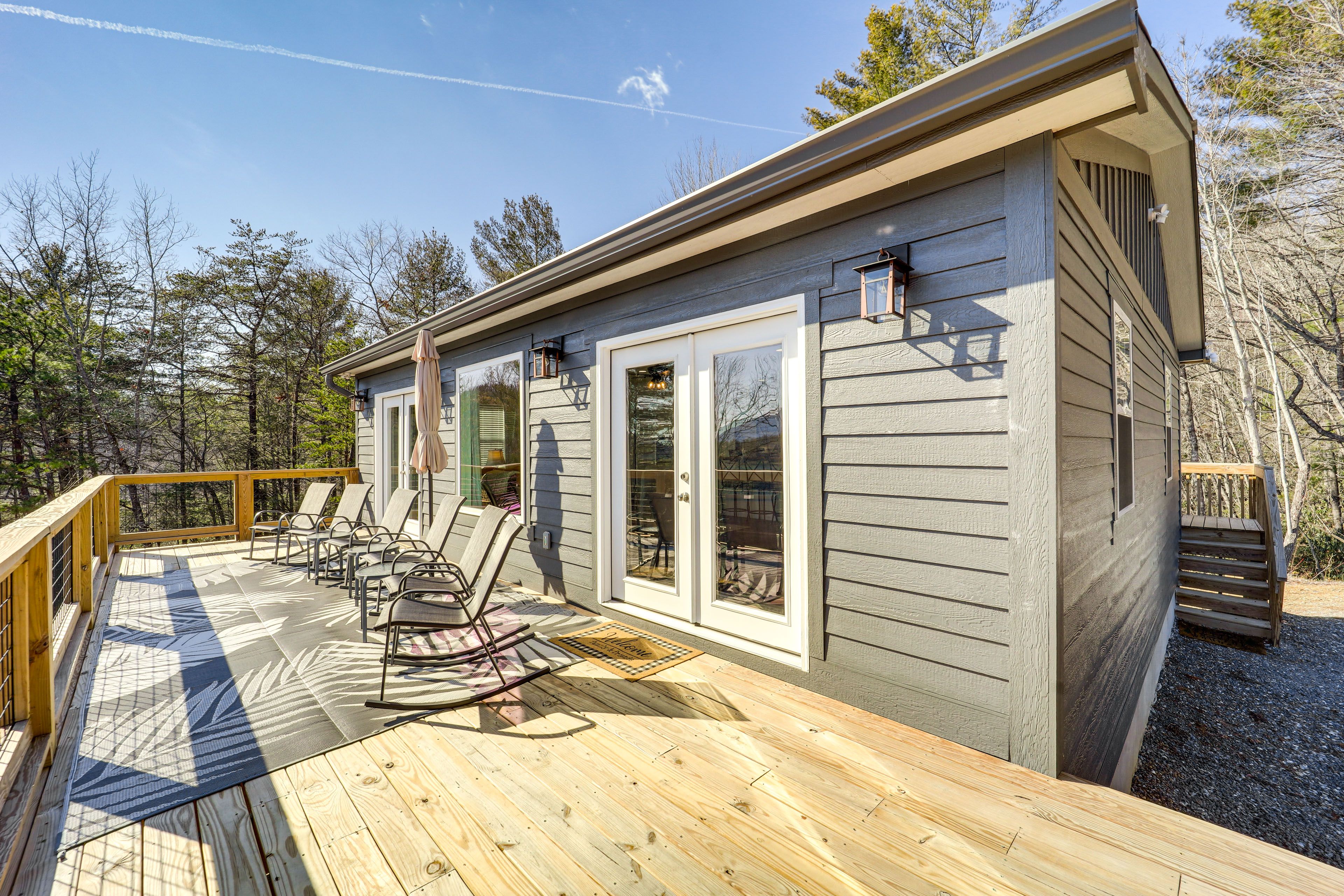 Deck | Rocking Chairs