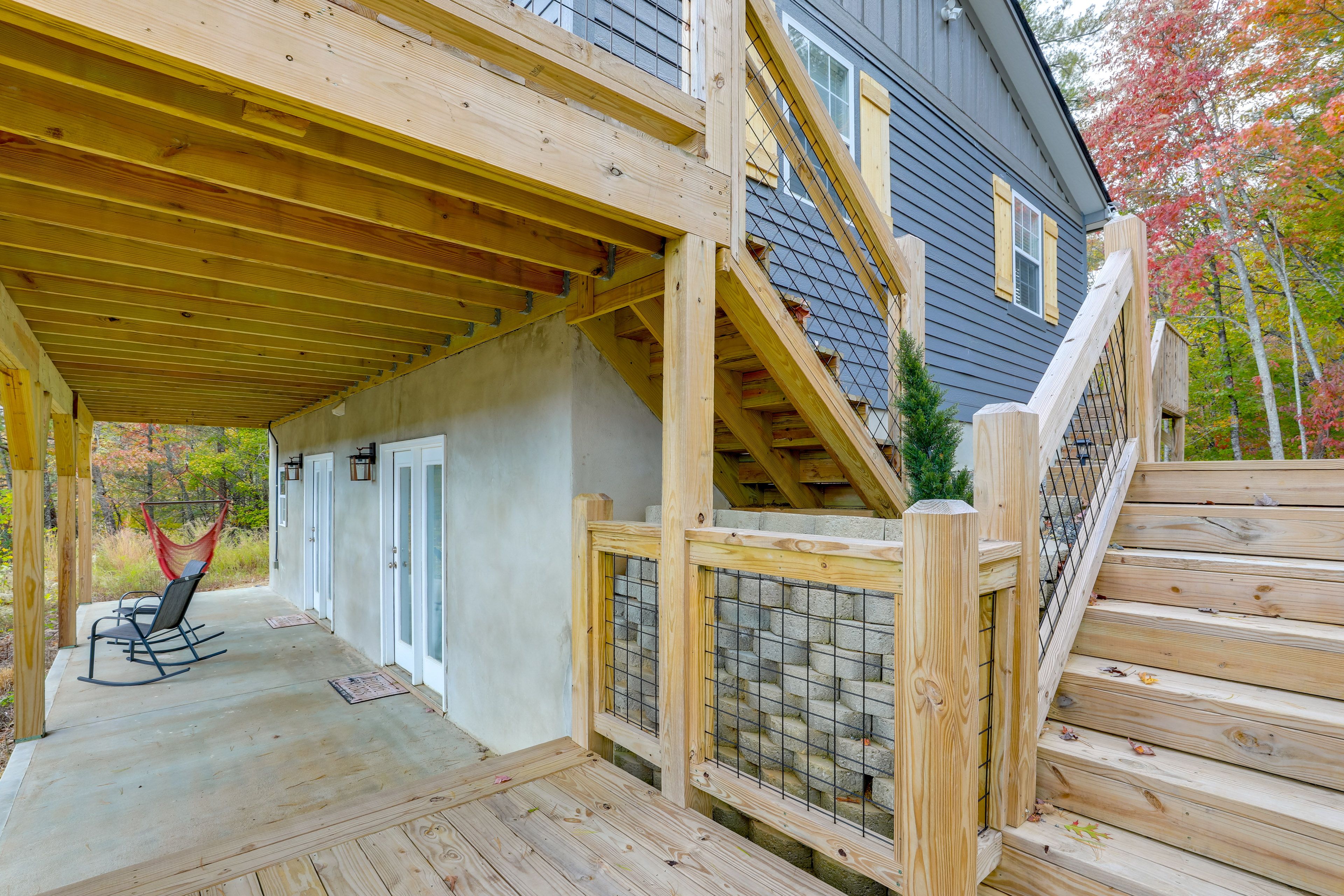 Patio | Hammock Swings | Rocking Chairs