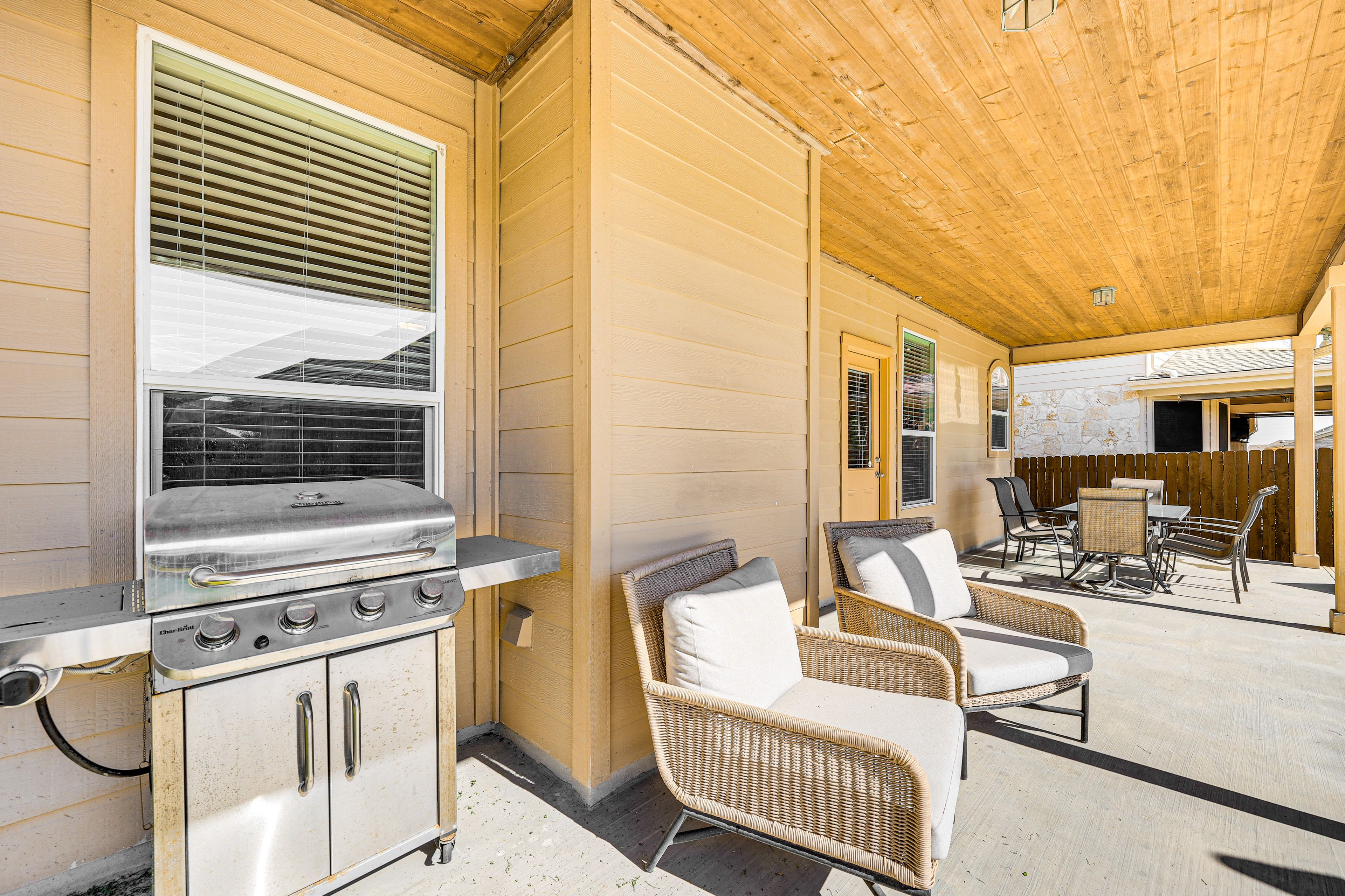 Covered Patio | Gas Grill | Dining Areas