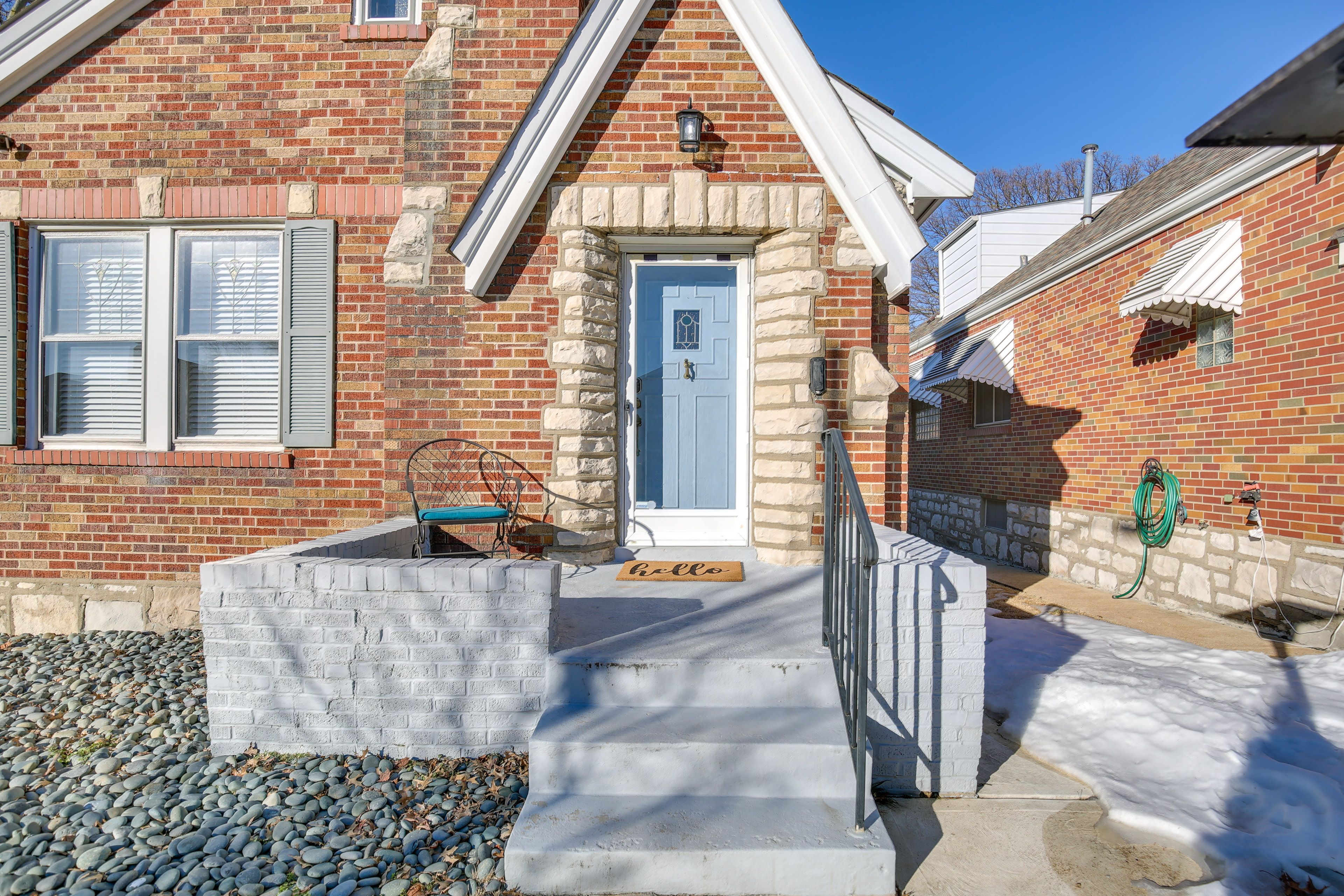 House Exterior | Keyless Entry