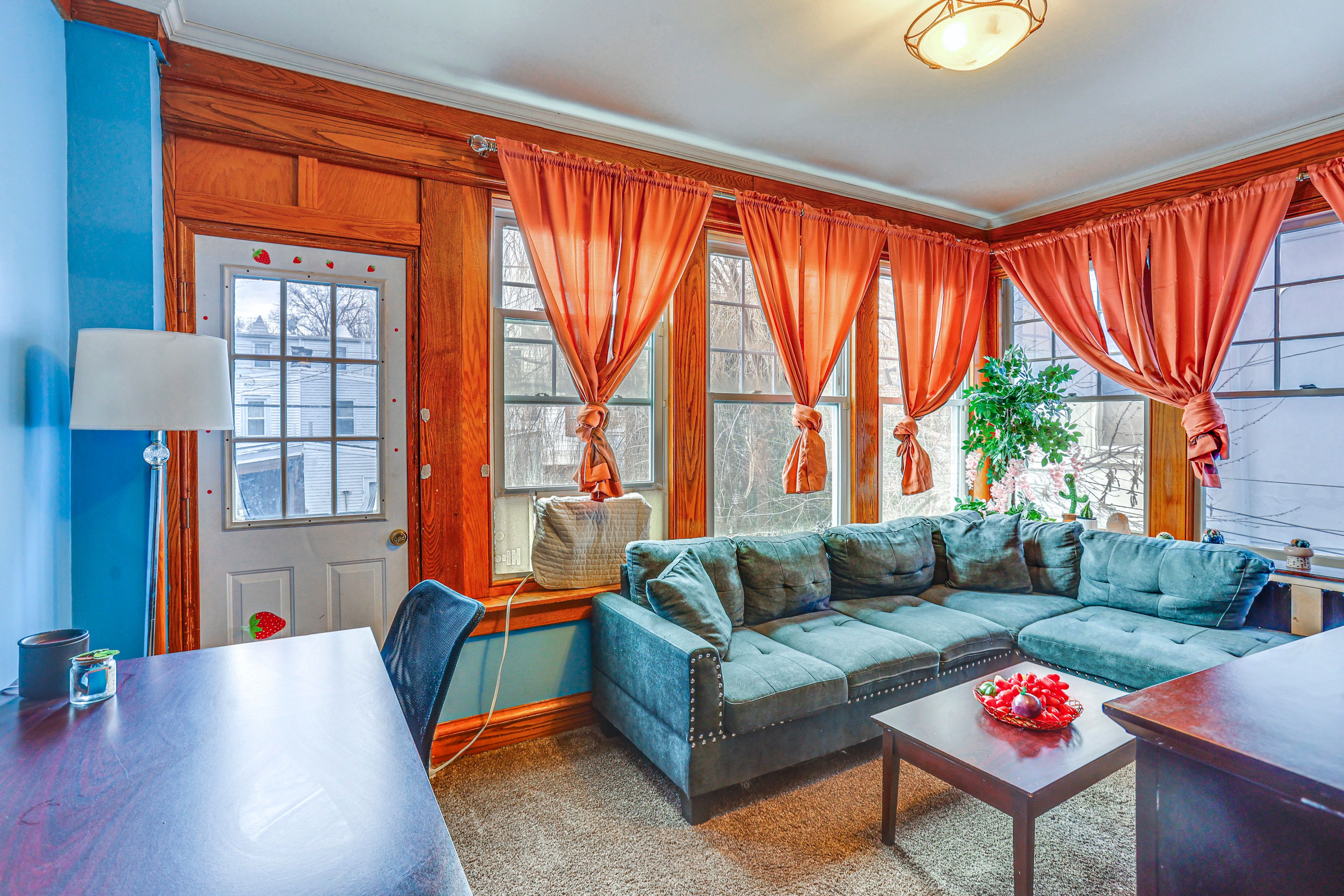Family Room | Laptop-Friendly Workspace | 2nd Floor