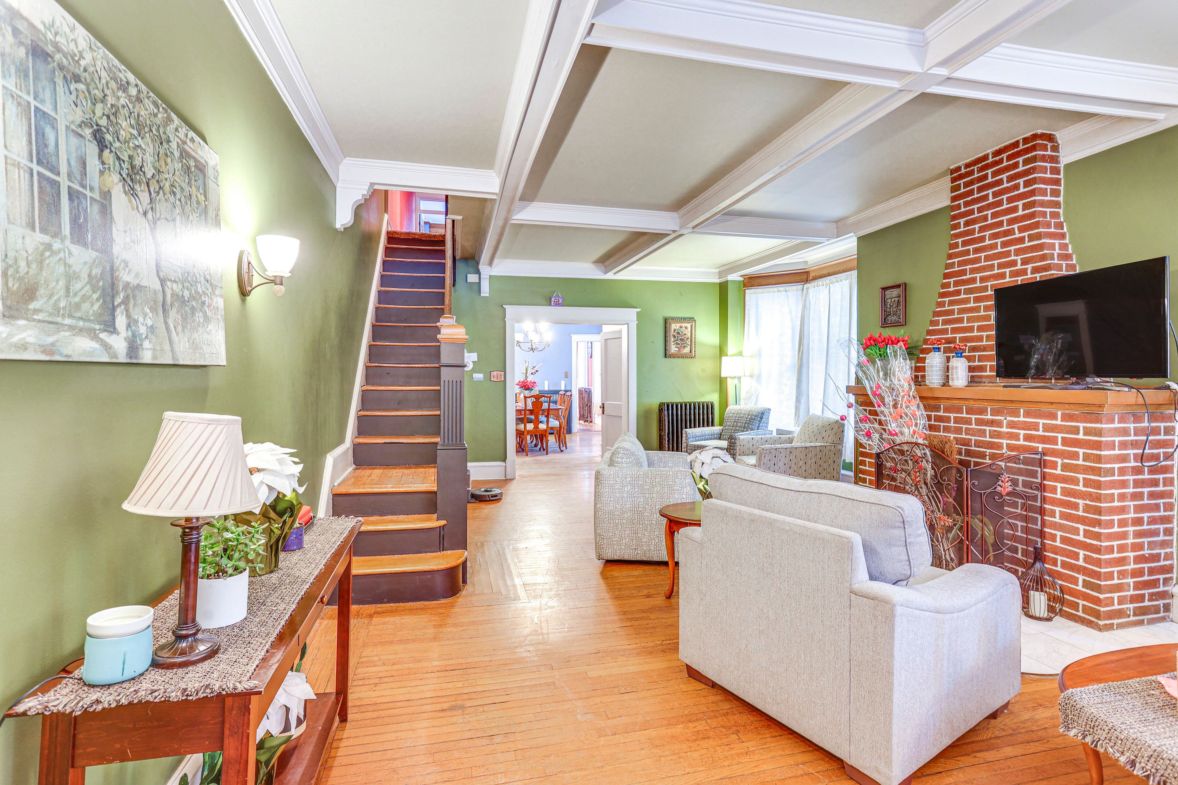 Living Room | Smart TVs | Xfinity Cable | Fireplace | 1st Floor