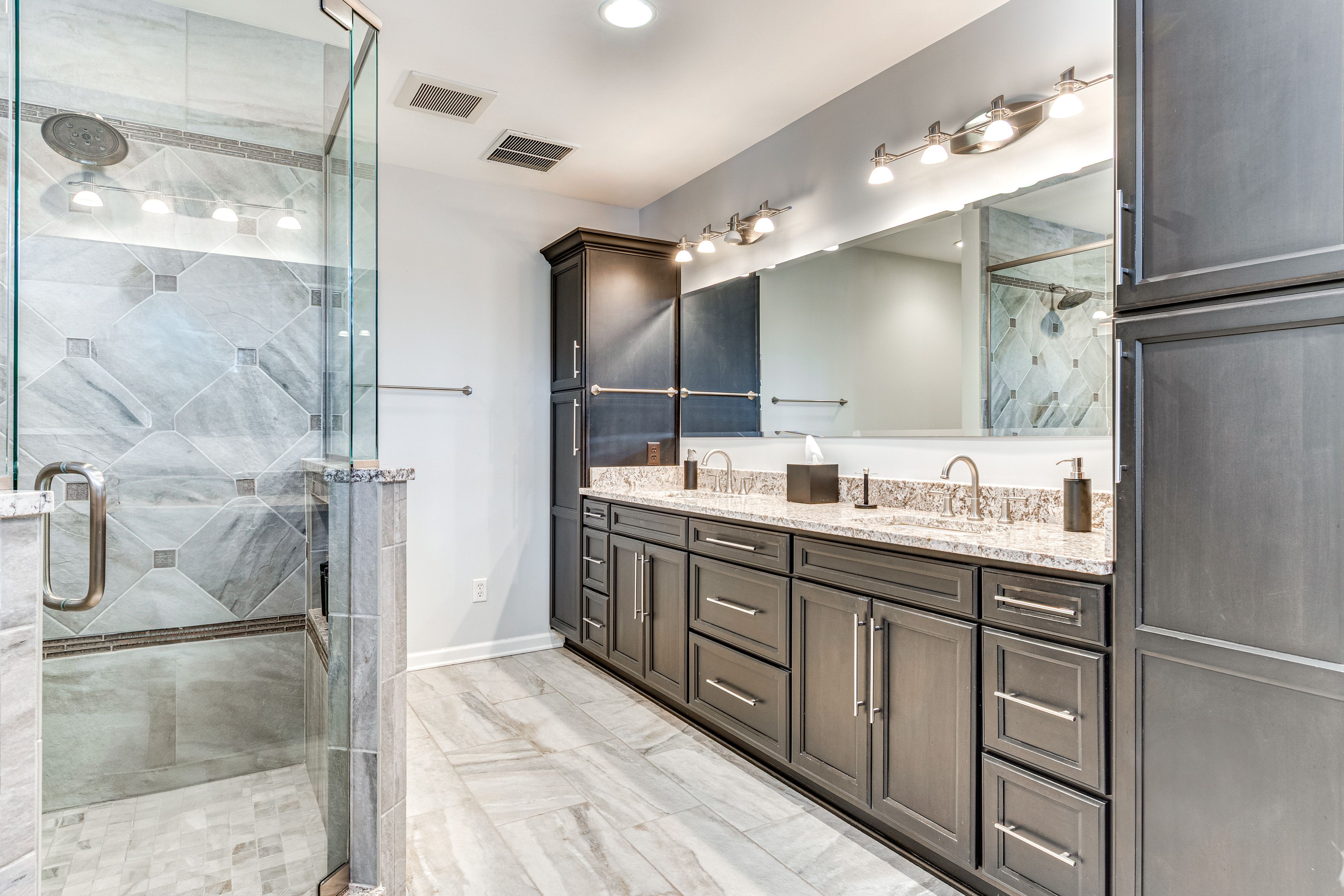 En-Suite Bathroom | 1st Floor | Complimentary Toiletries