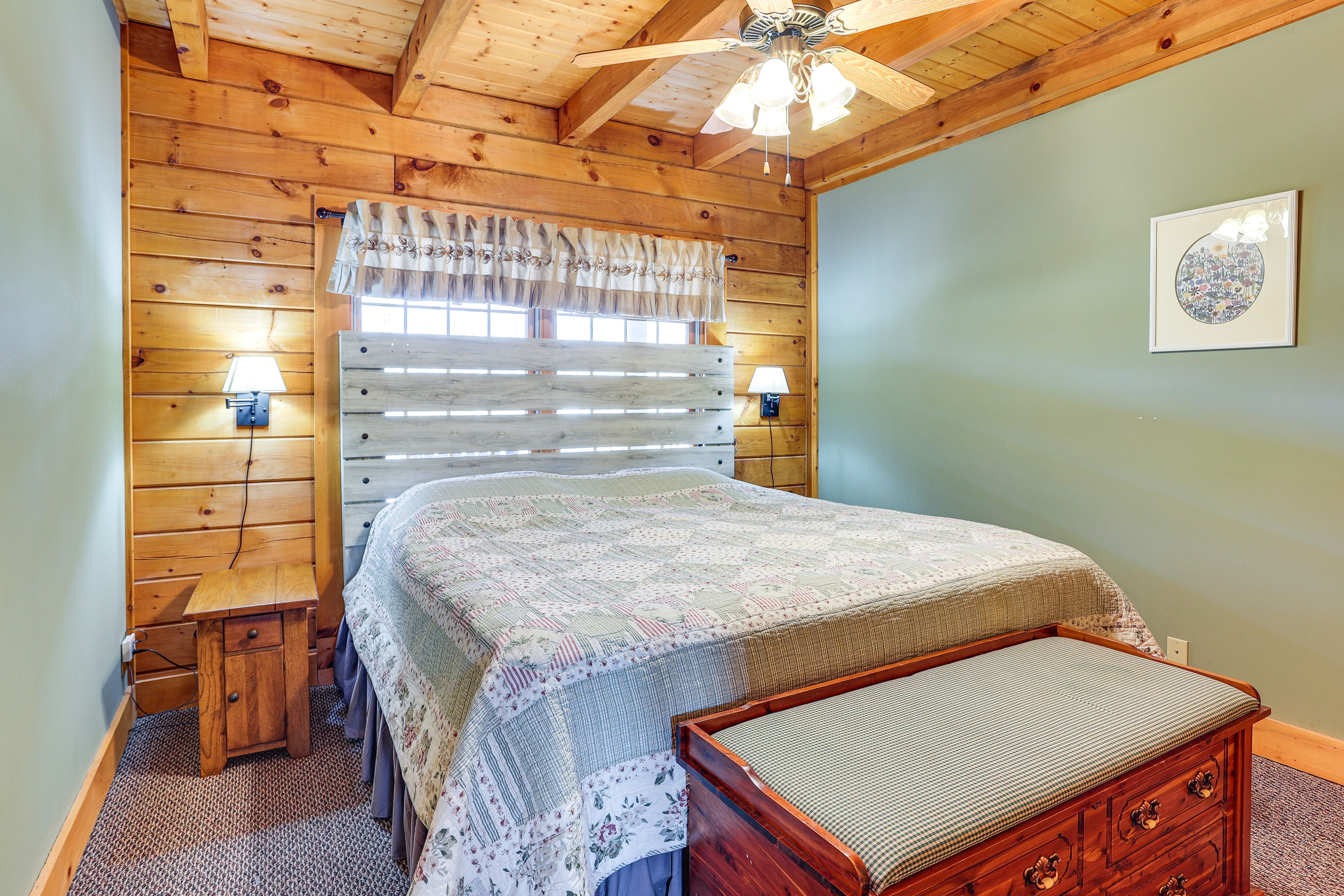 Bedroom 1 | Main Level | King Bed | Linens Provided