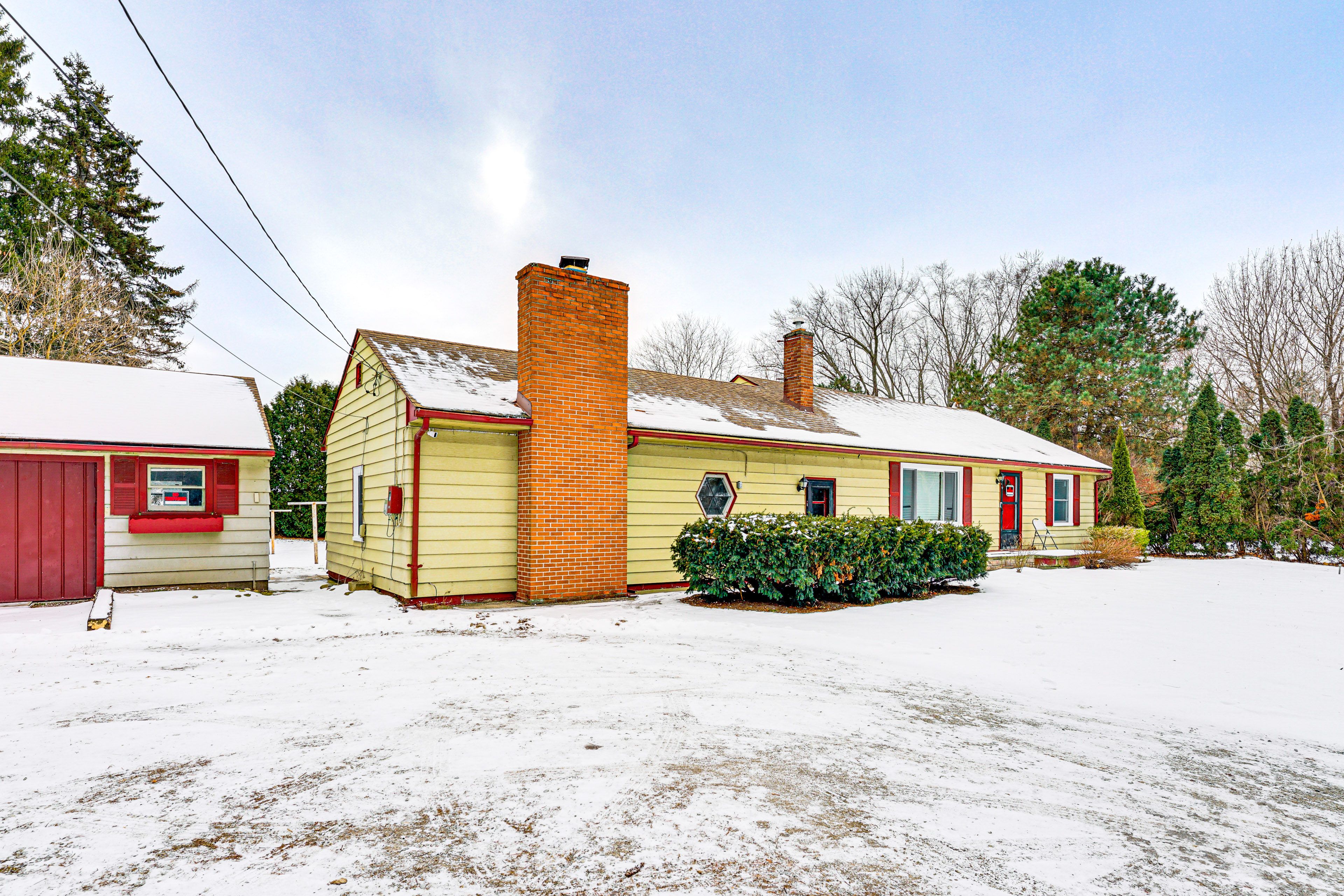 Parking | Driveway (2 Vehicles)