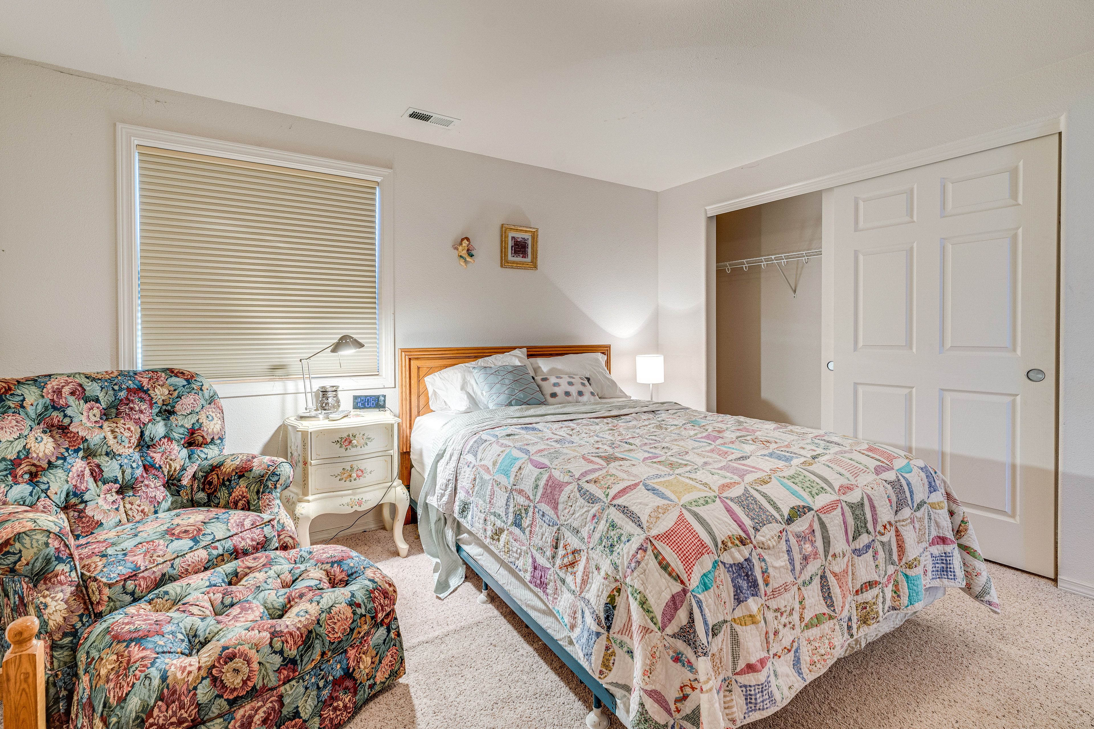 Bedroom 2 | Queen Bed | 2nd Floor