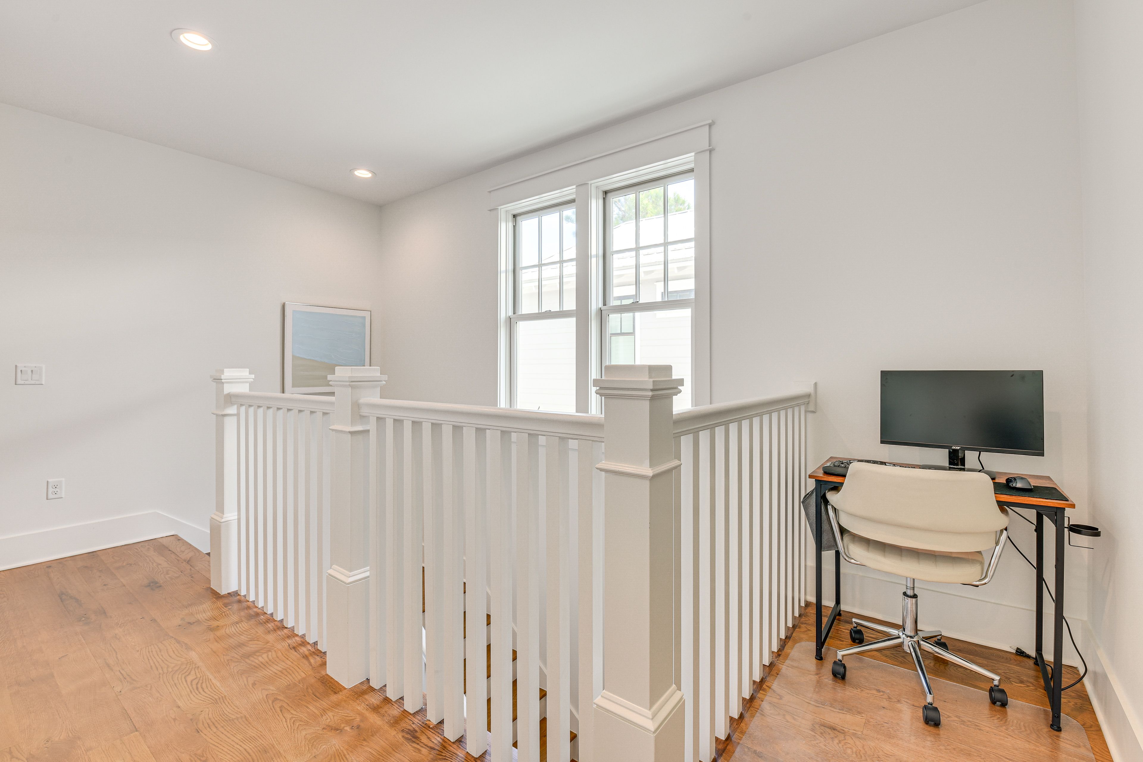Loft | Desk | 2nd Floor
