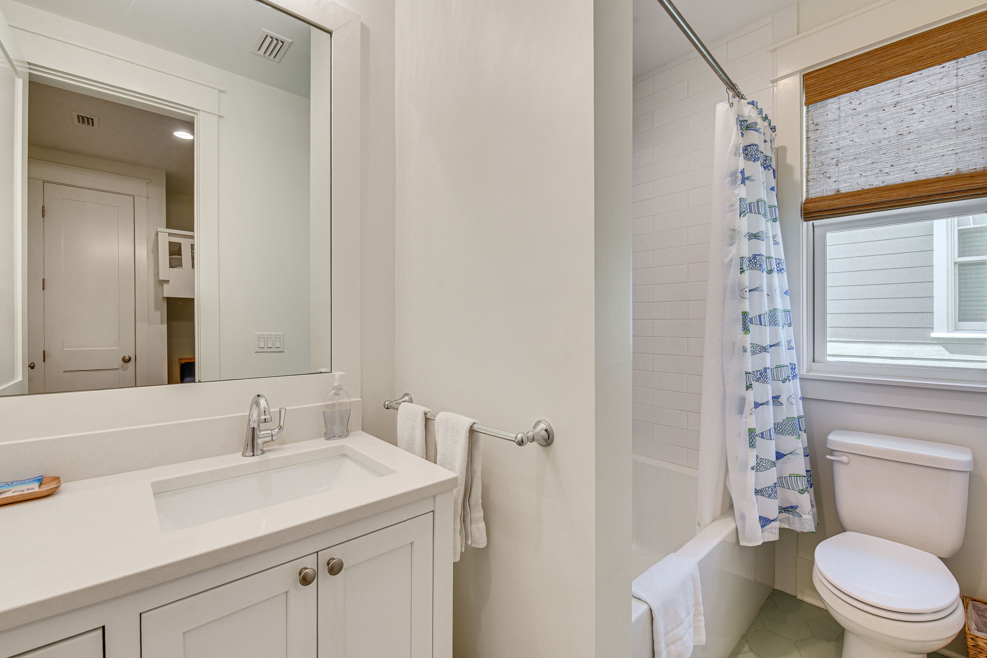 En-Suite Bathroom | 2nd Floor