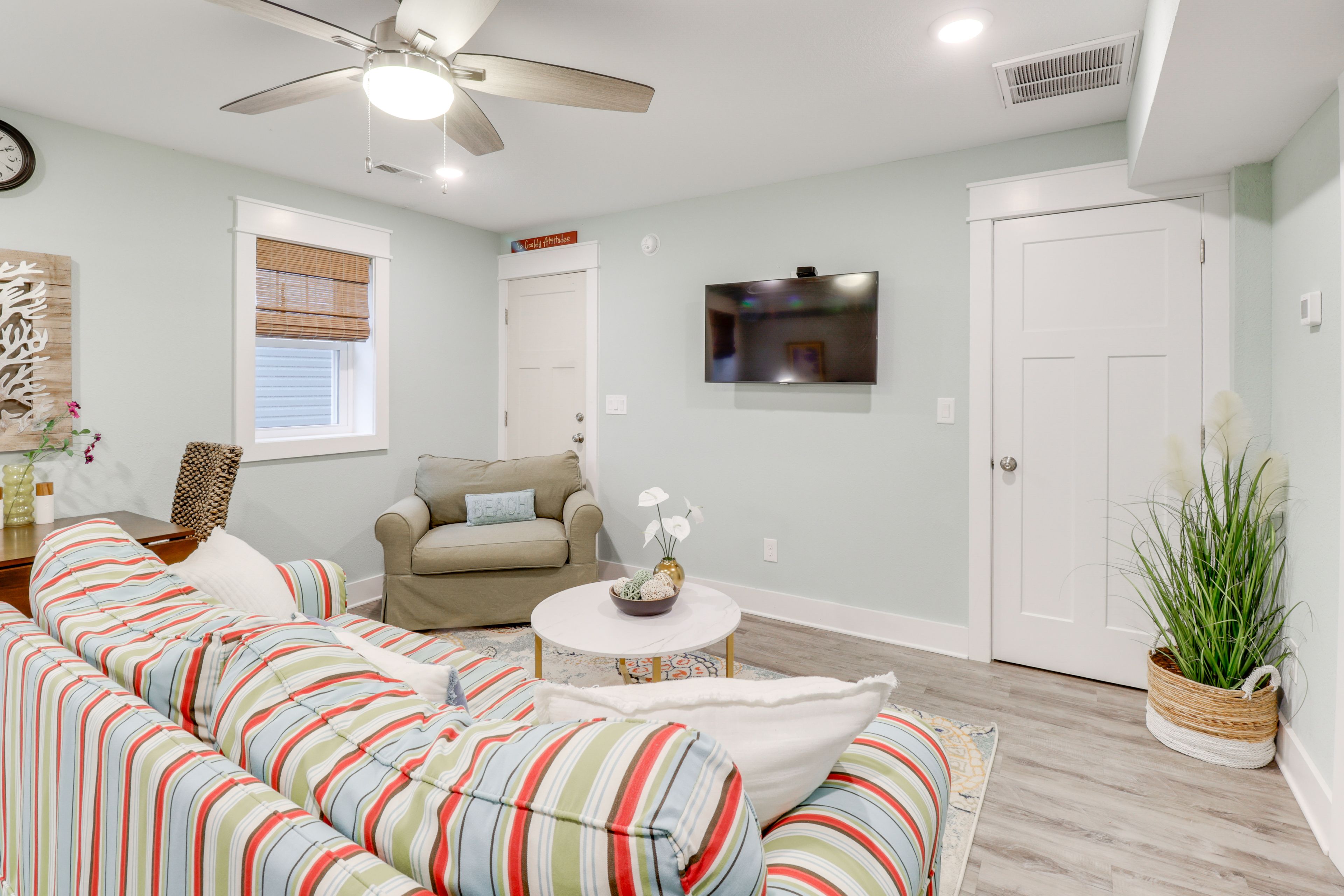 Kill Devil Hills Vacation Rental | 1BR | 1BA | 900 Sq Ft | Step-Free Access