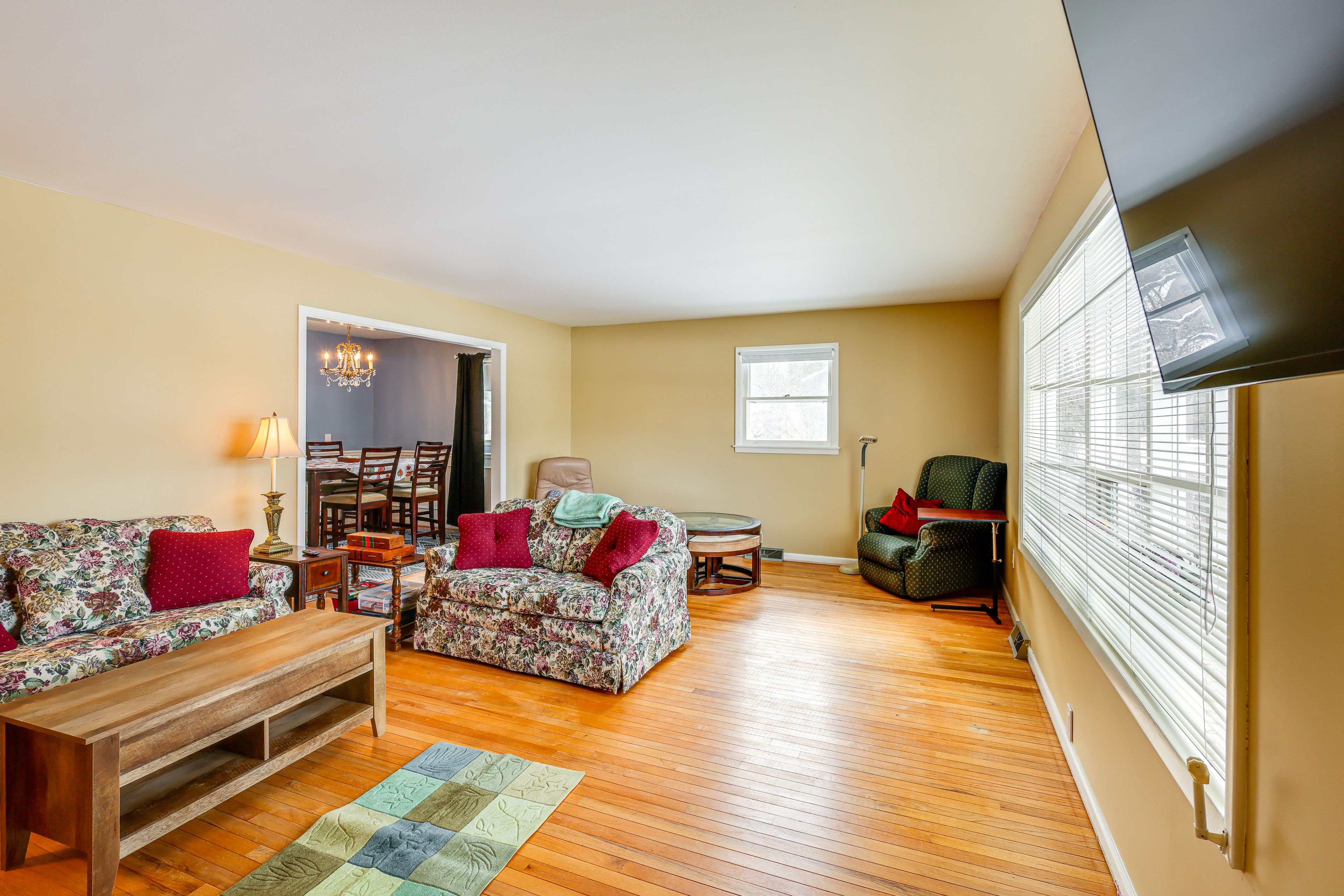 Queensbury Vacation Rental | 3BR | 2BA | 1,200 Sq Ft | 2 Steps to Enter