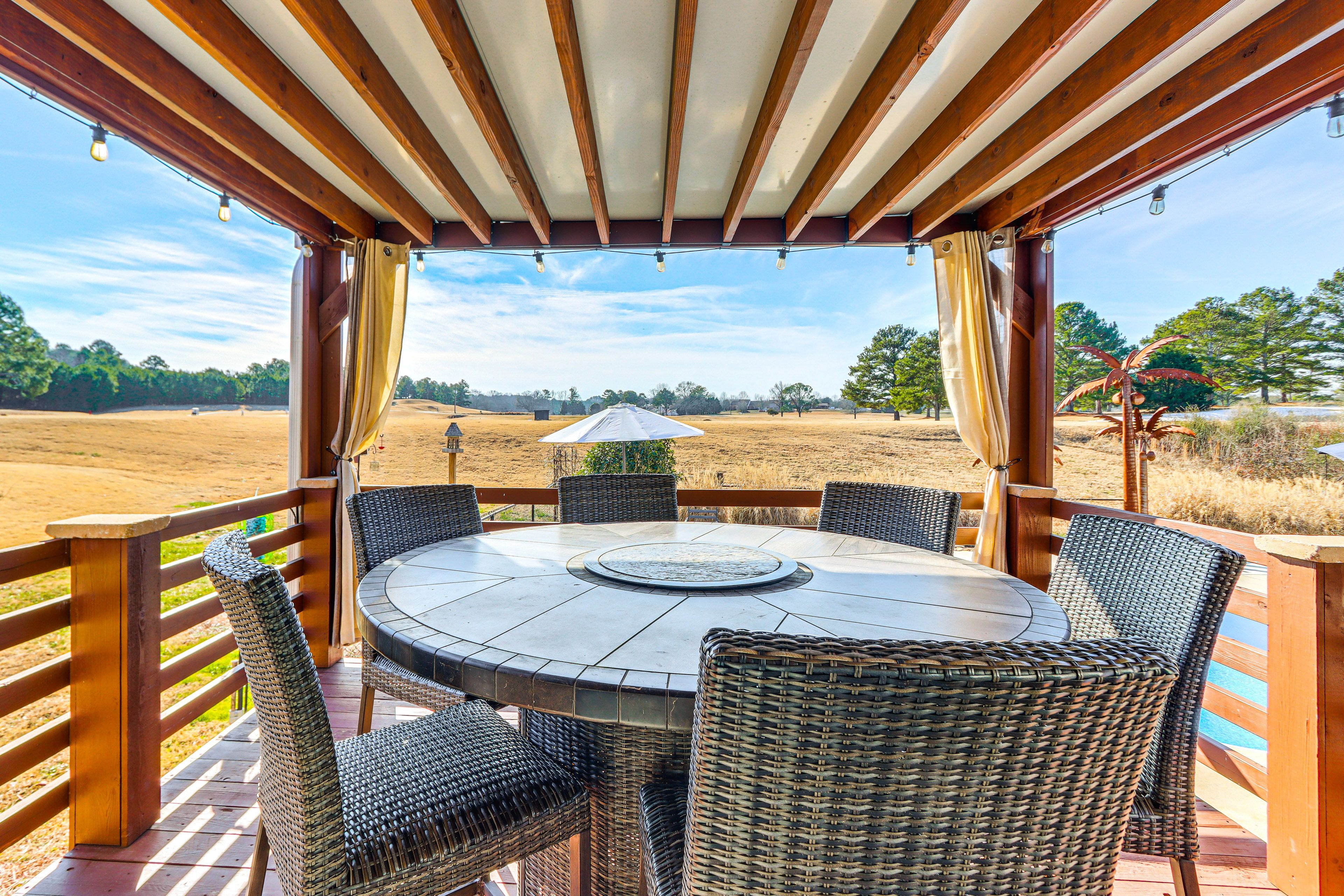 Covered Deck | Golf Course View | Gas Grill