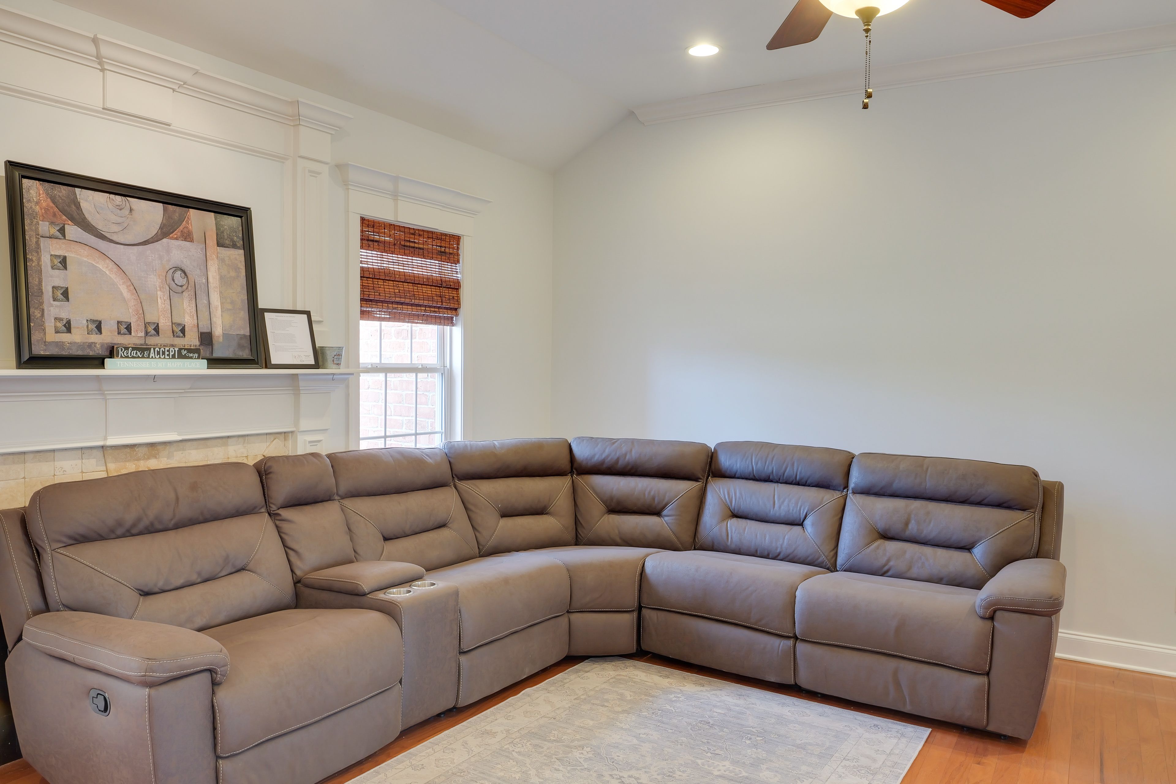 Living Room | 1st Floor | Smart TV