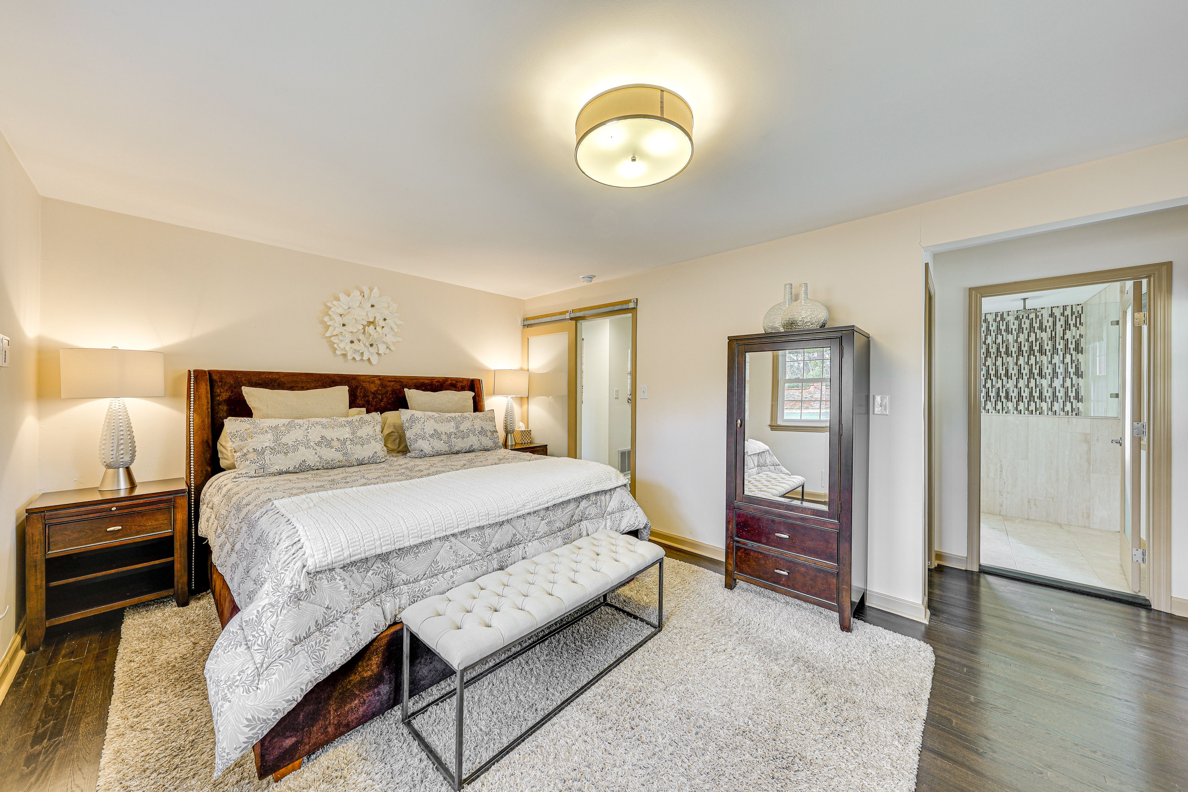 Bedroom 1 | King Bed | Linens Provided | Smart TV