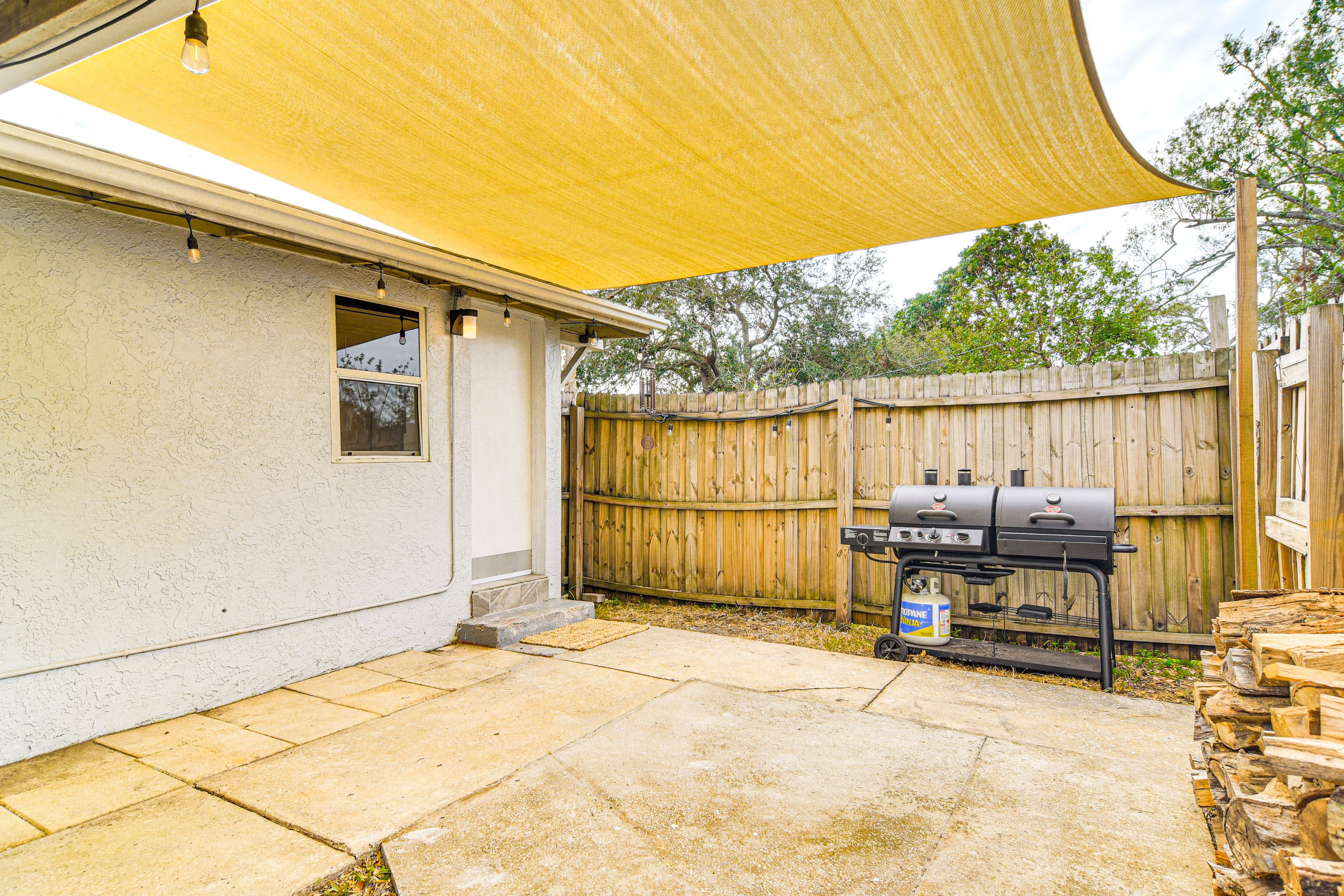 Private Yard | Wood-Burning Fire Pit