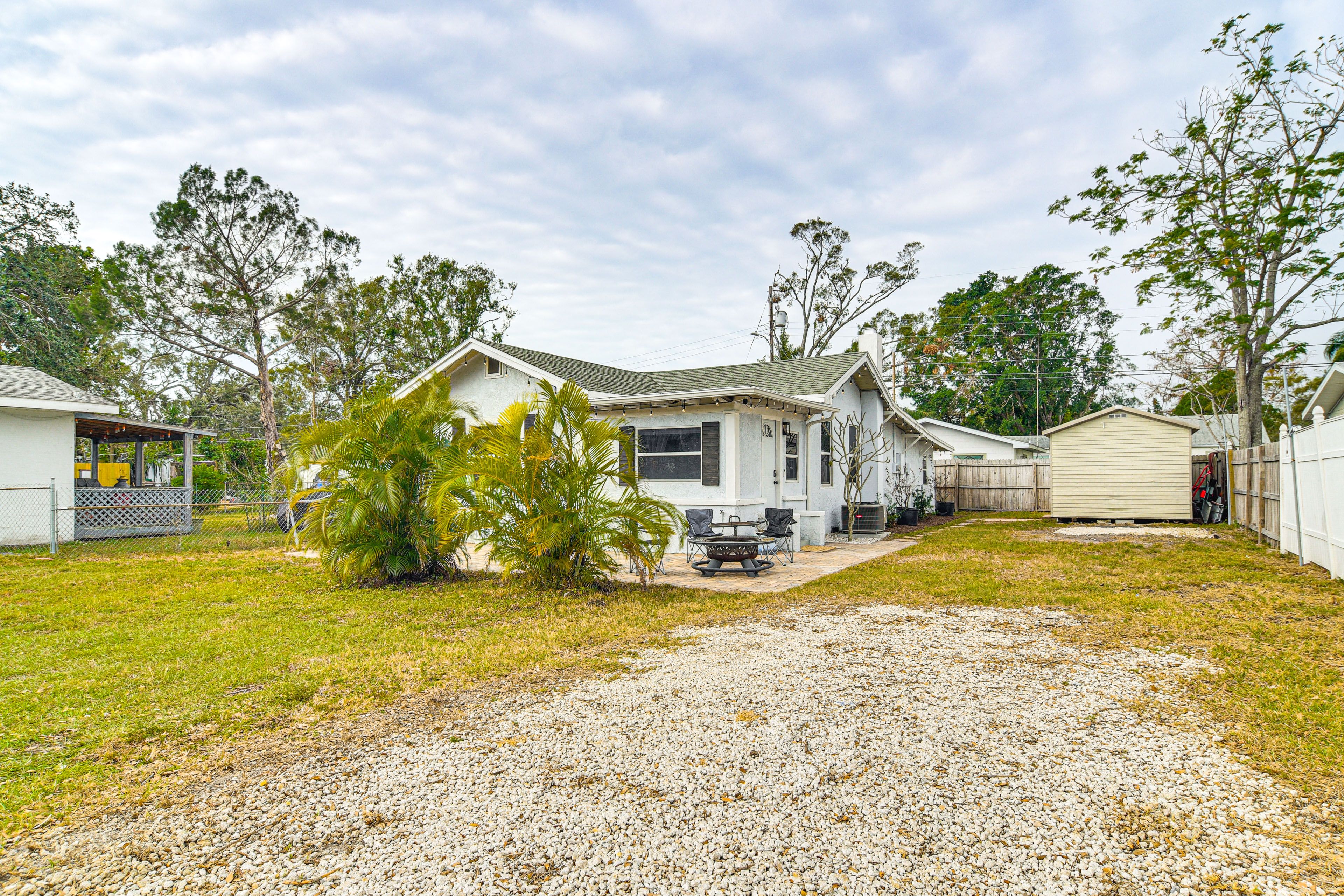 Parking | Driveway (4 Vehicles) | RV/Trailer Parking Available | Street Parking