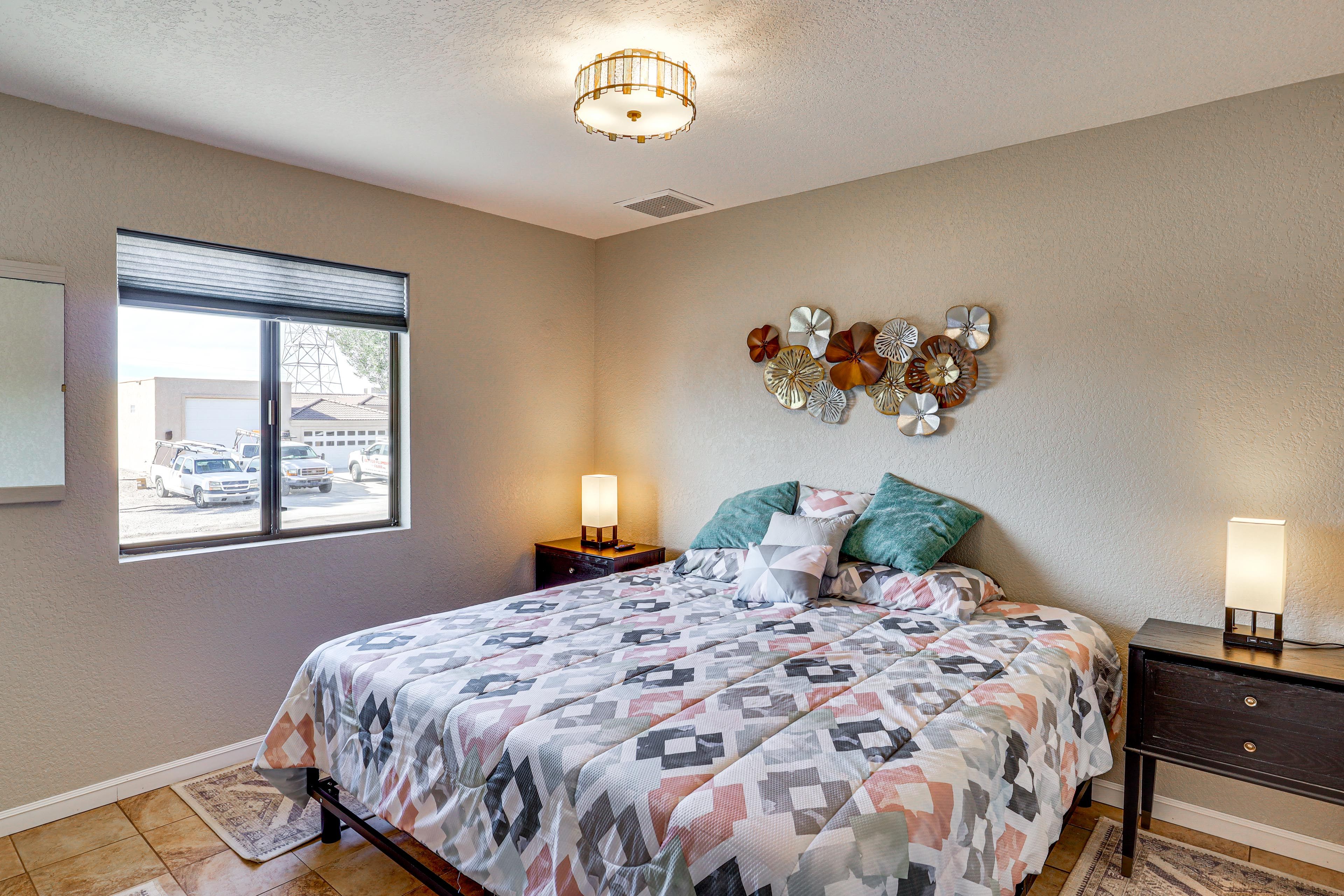 Bedroom 2 | King Bed