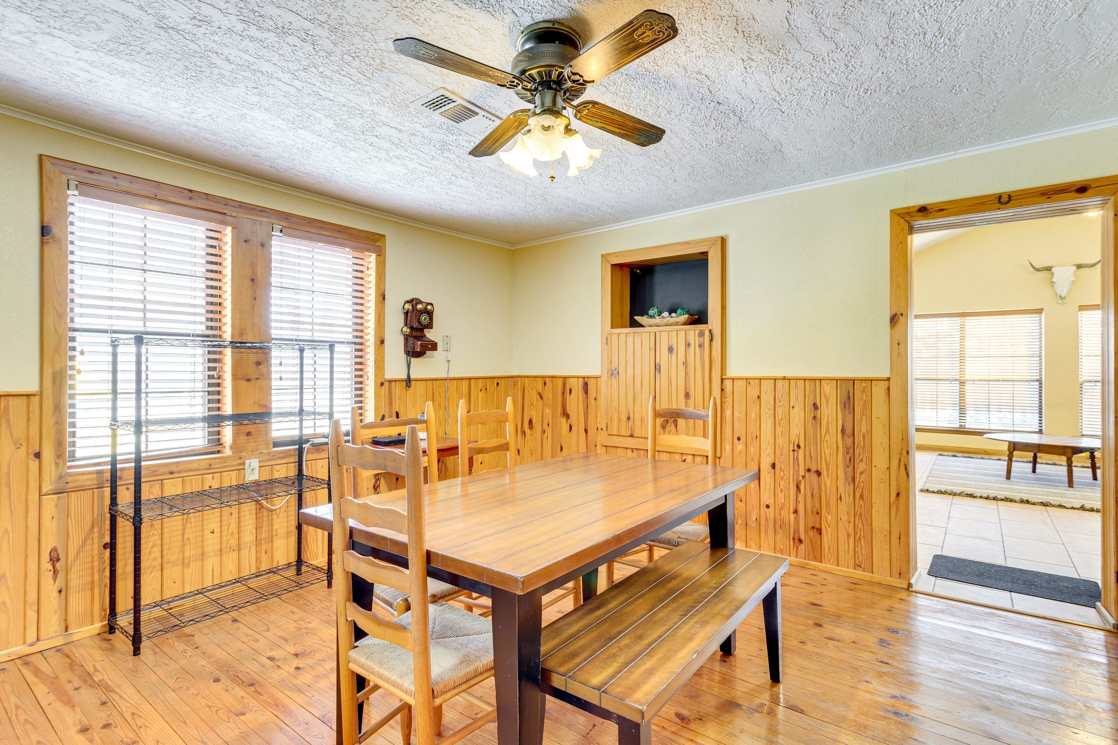 Dining Area | Dishware/Flatware | High Chair | Breakfast Bar | Main Floor