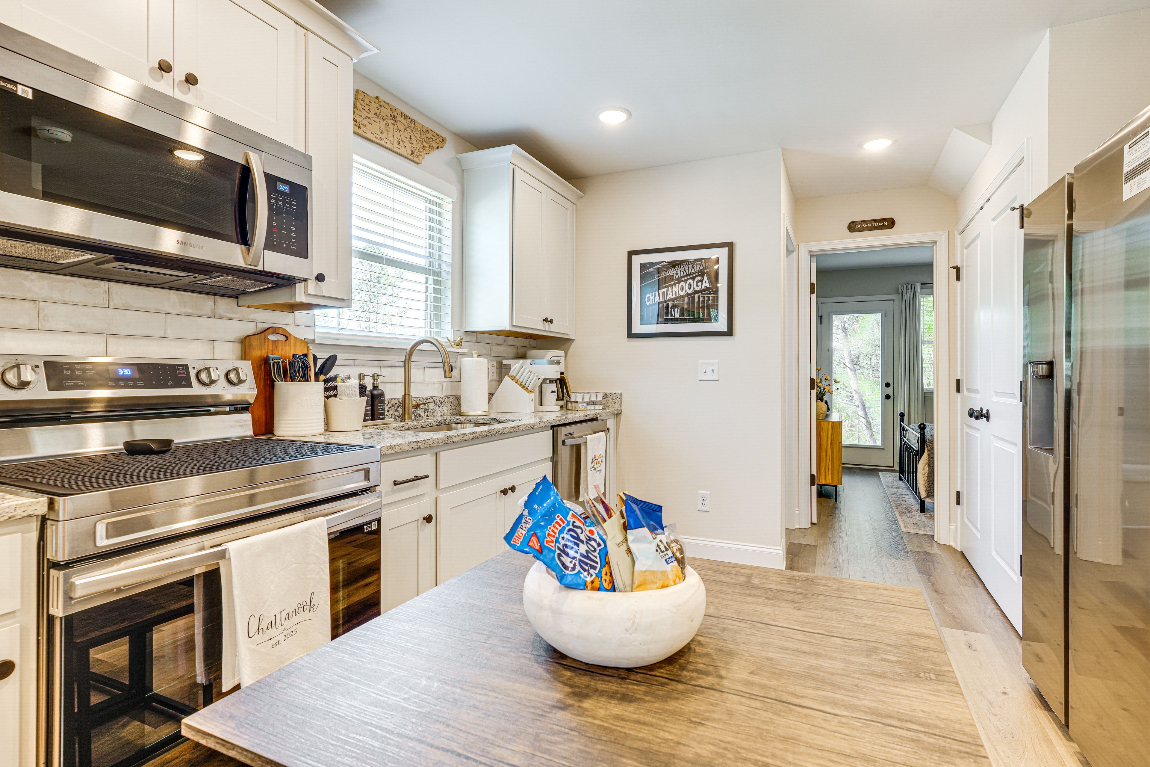 Kitchen | Cooking Basics | Dishwasher | 1st Floor