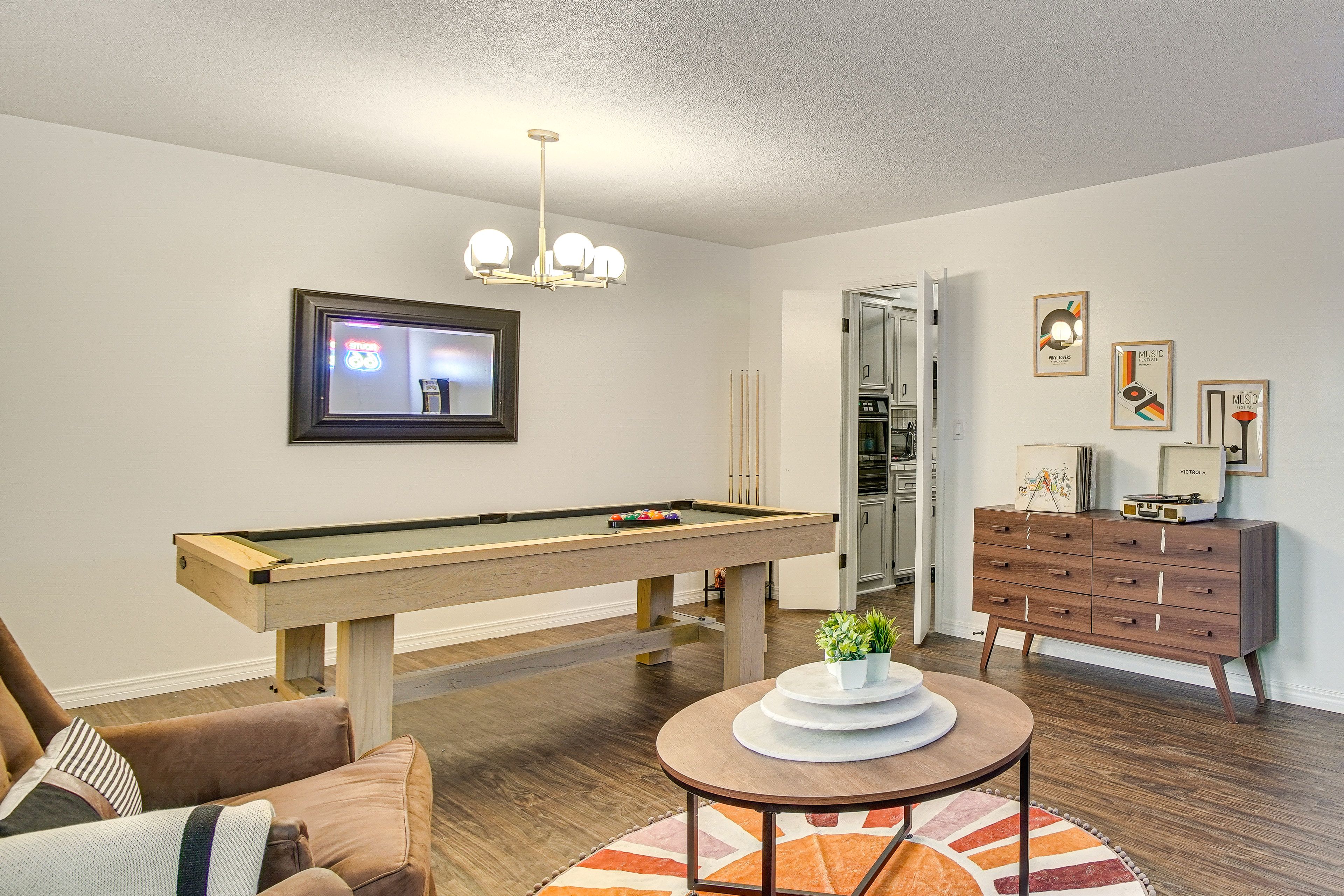 Family Room | Pool Table | Pac-Man Arcade Console