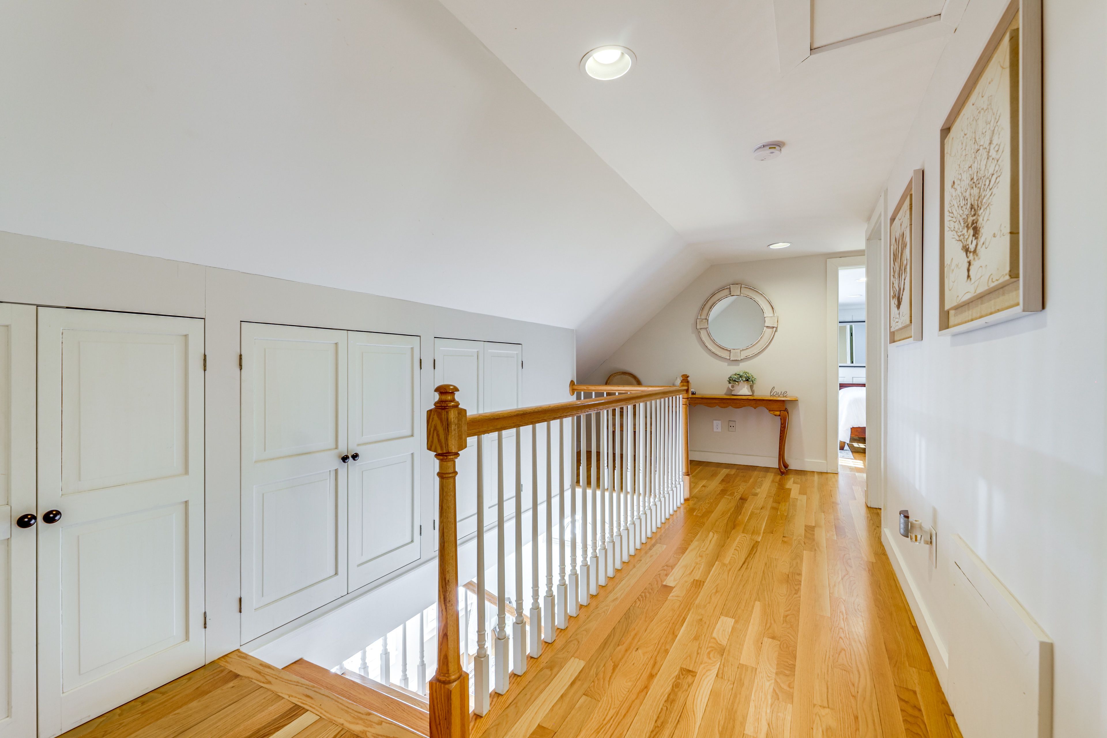 2nd-Floor Landing