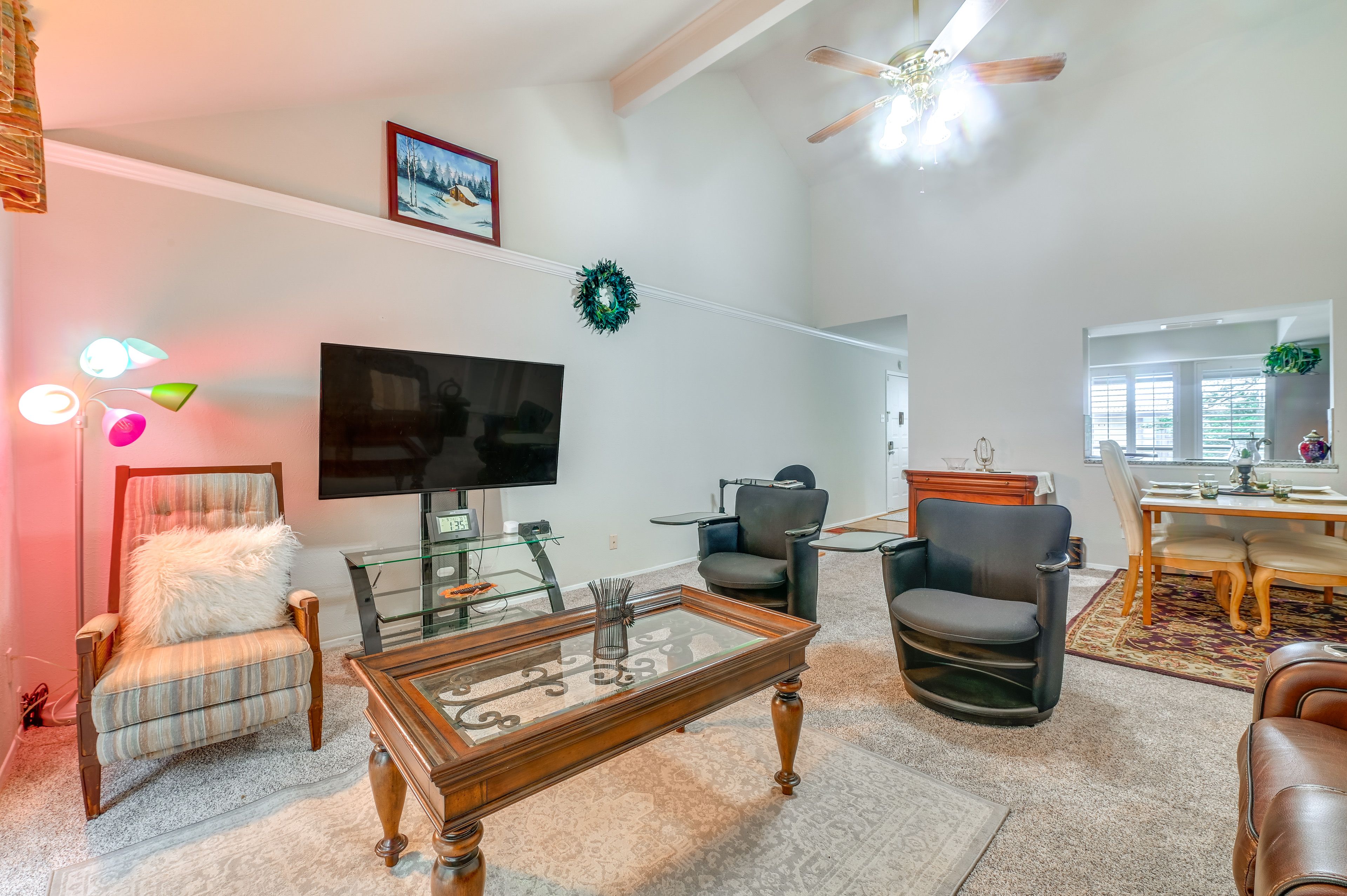 Living Room | Smart TV | Single-Story Unit