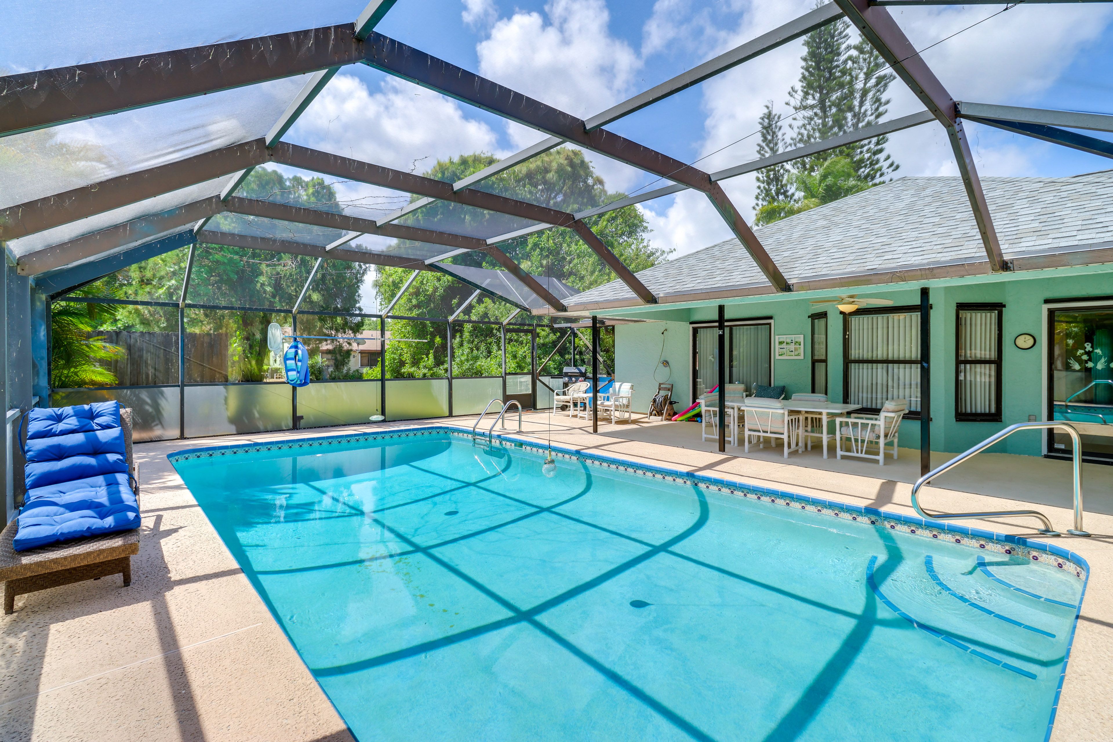 Sebastian Vacation Rental | 3BR | 2BA | 1,652 Sq Ft | 1 Step to Enter