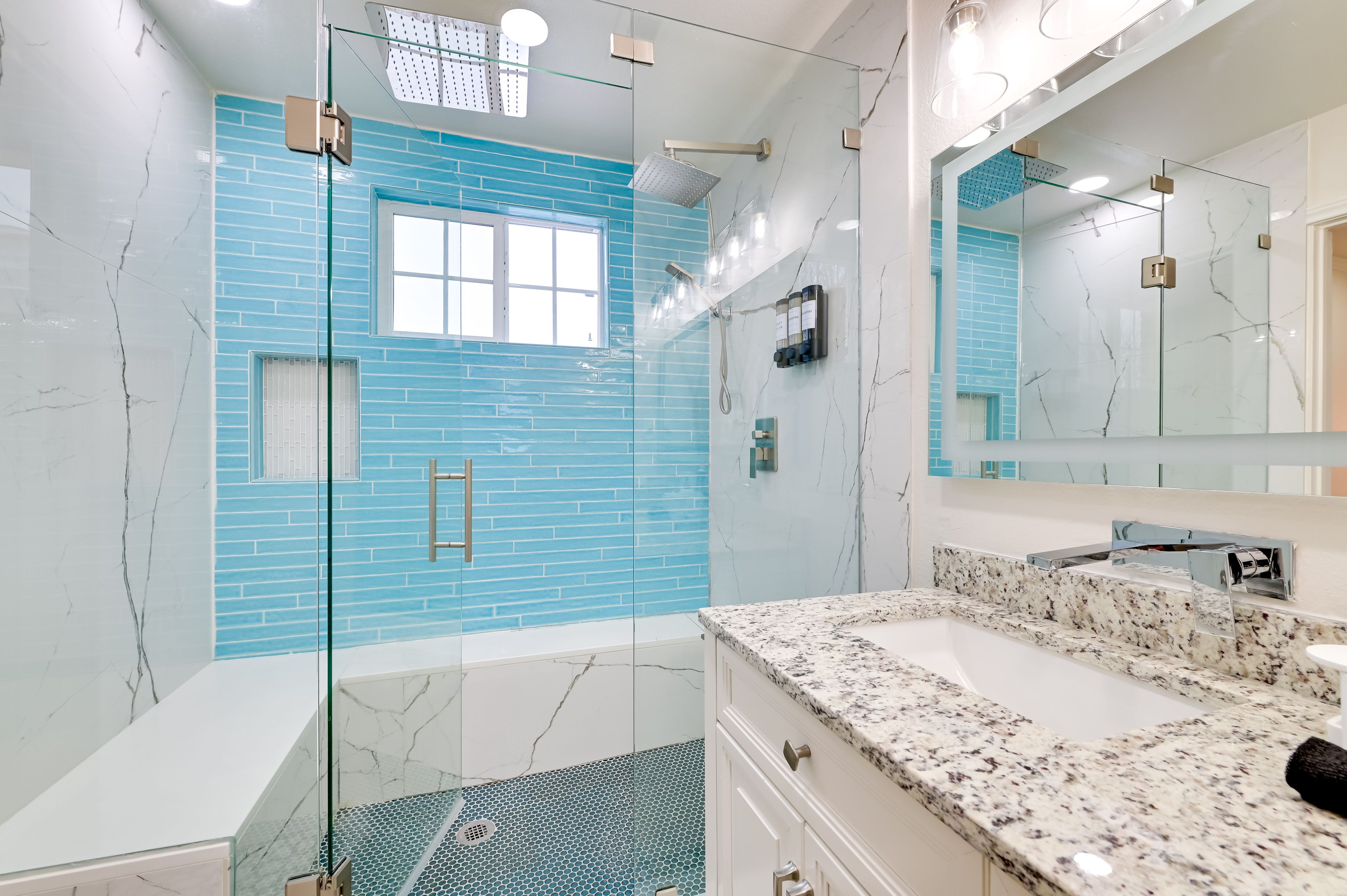En-Suite Bathroom | 1st Floor | Towels Provided