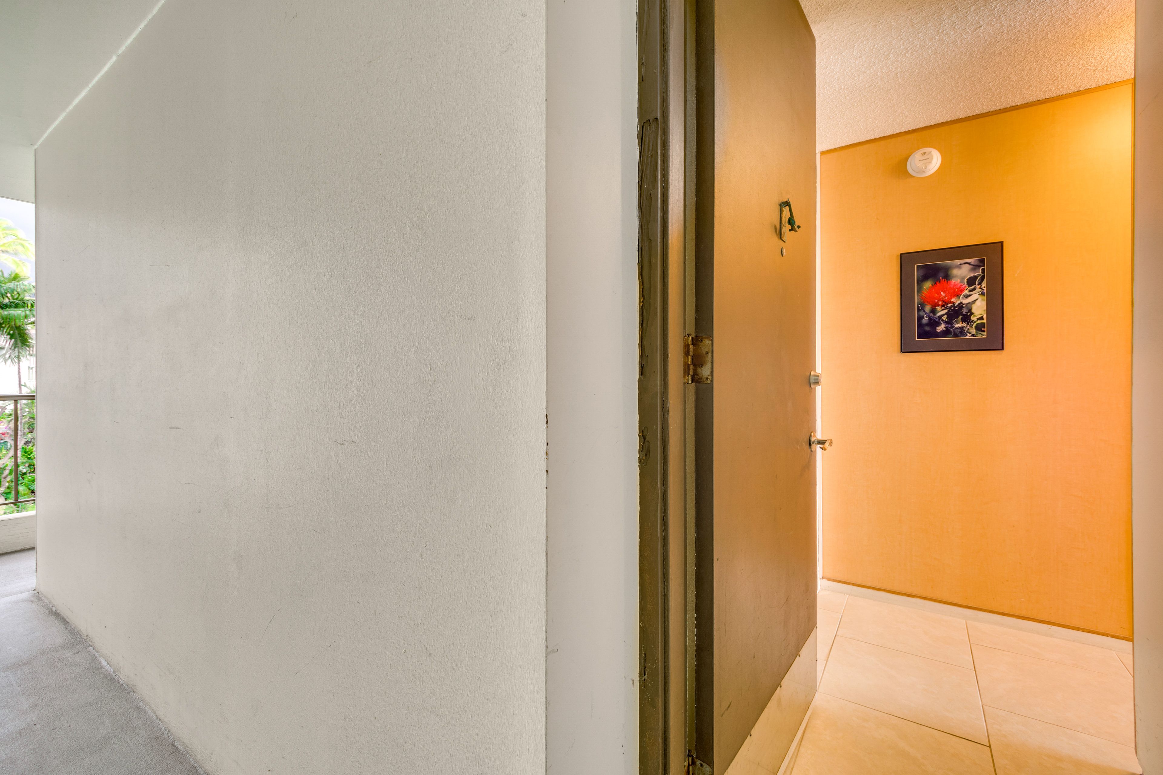 Condo Entrance | 3rd-Floor Unit