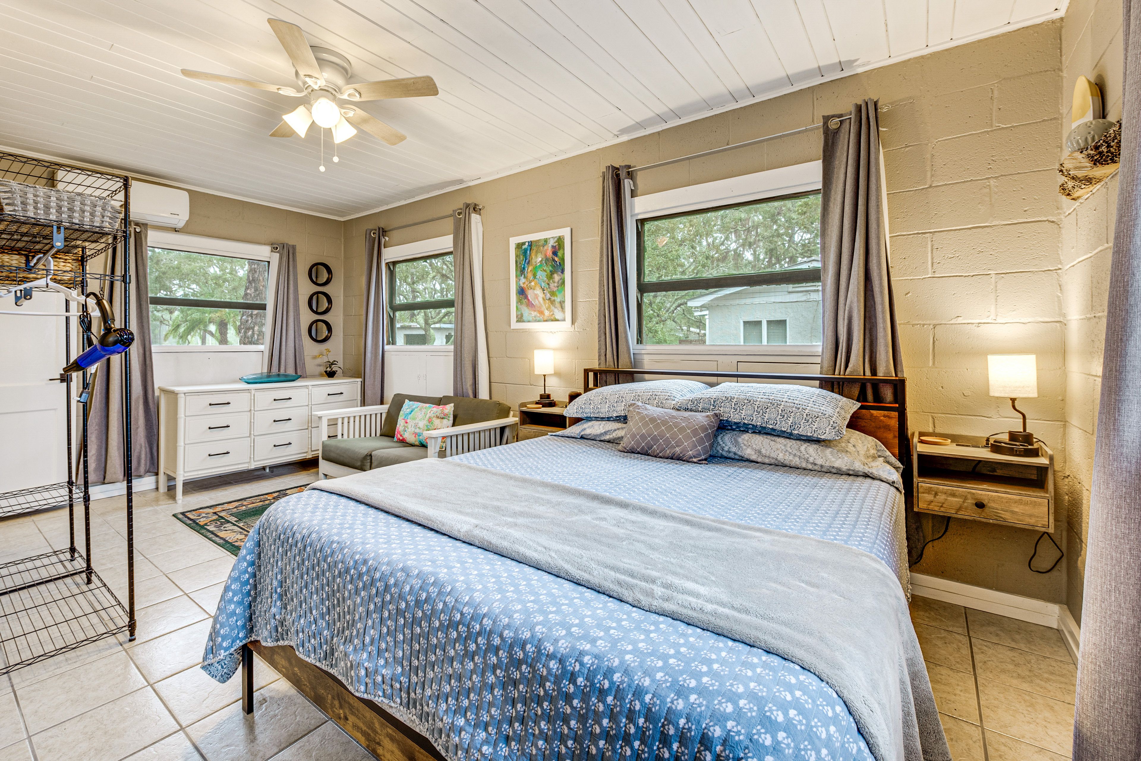 Bedroom 2 | Queen Bed | Linens Provided