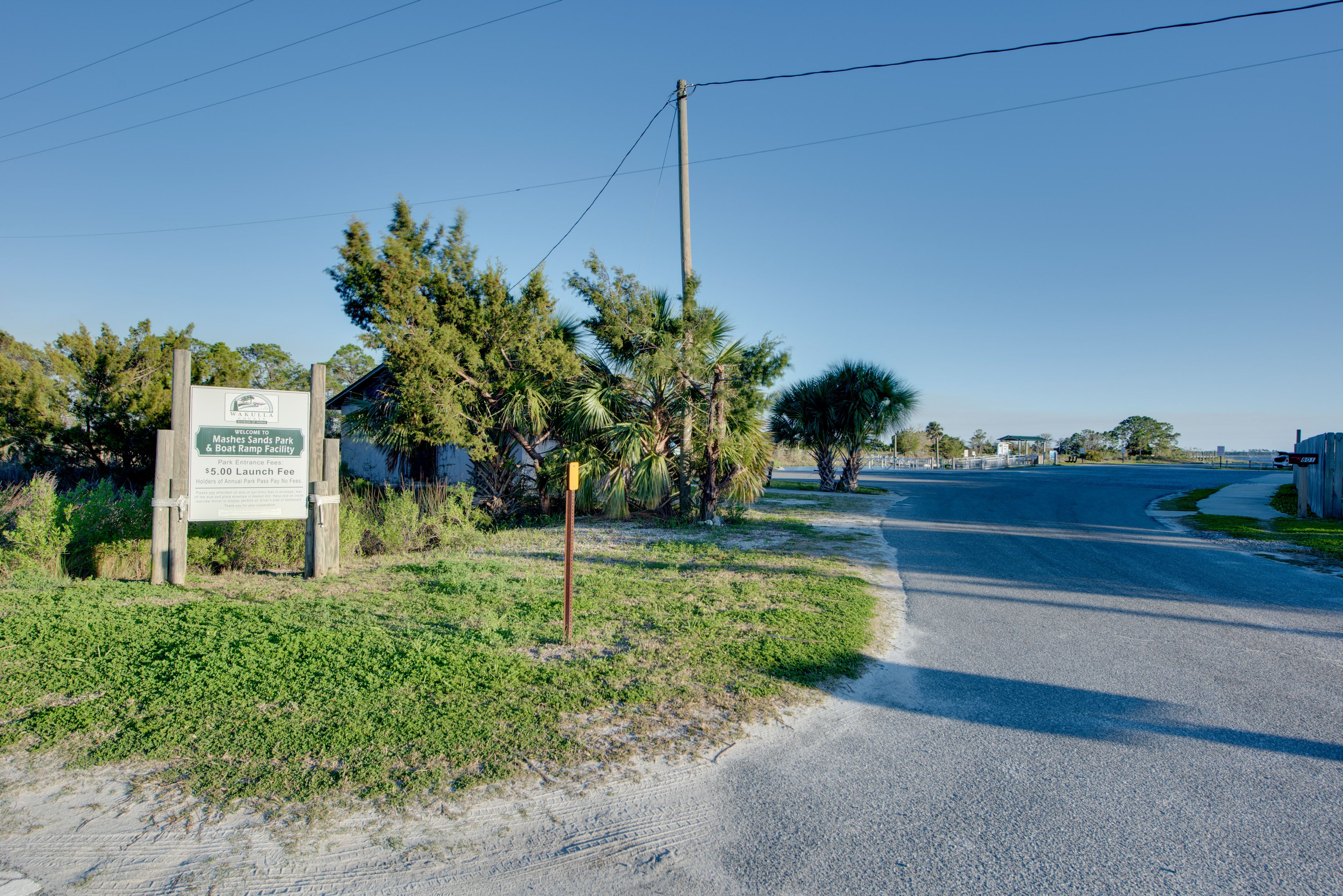 0.7 Mi to Mashes Sands $5 Boat Ramp