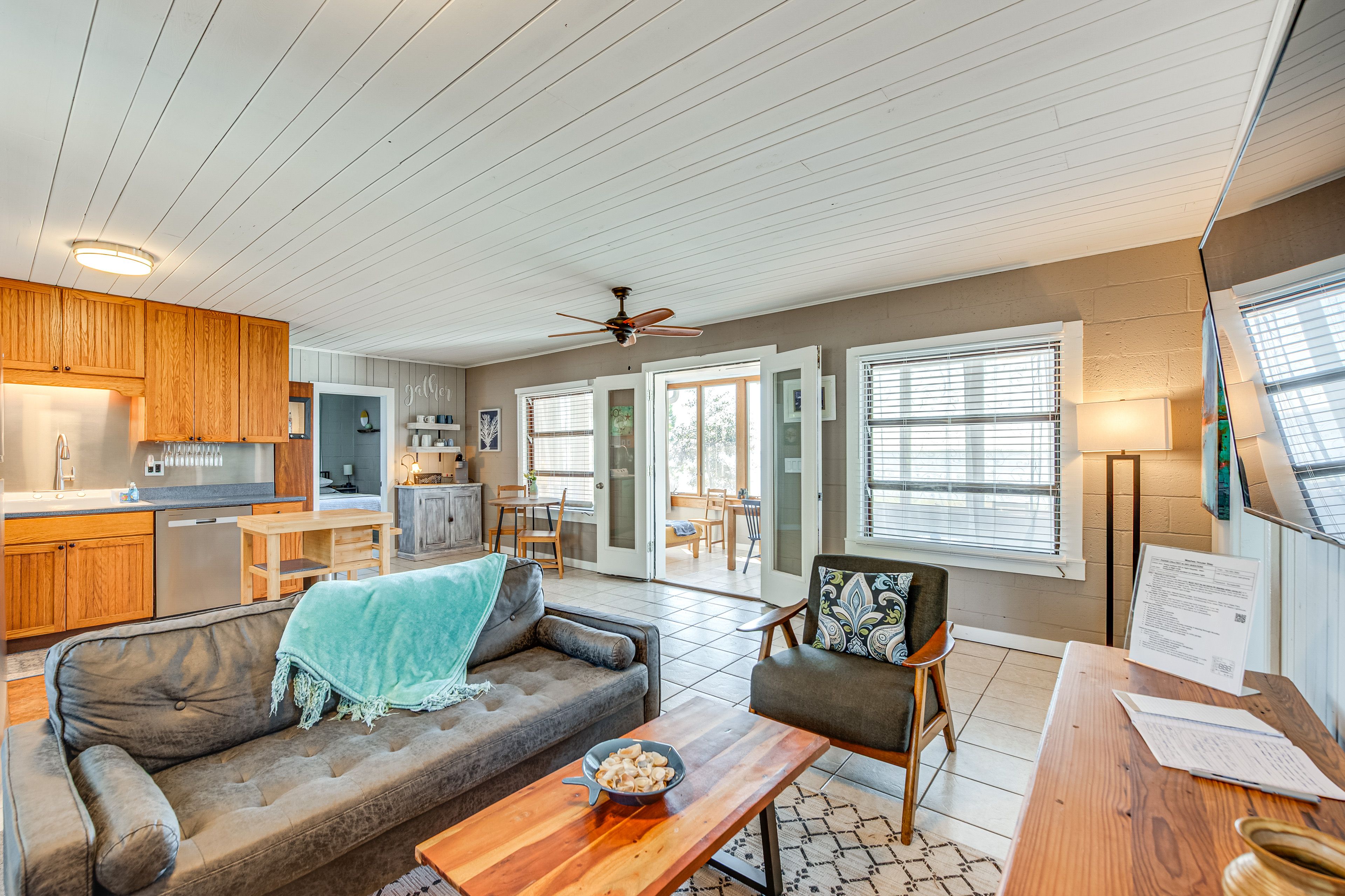 Living Room | Mini-Split A/C & Heating