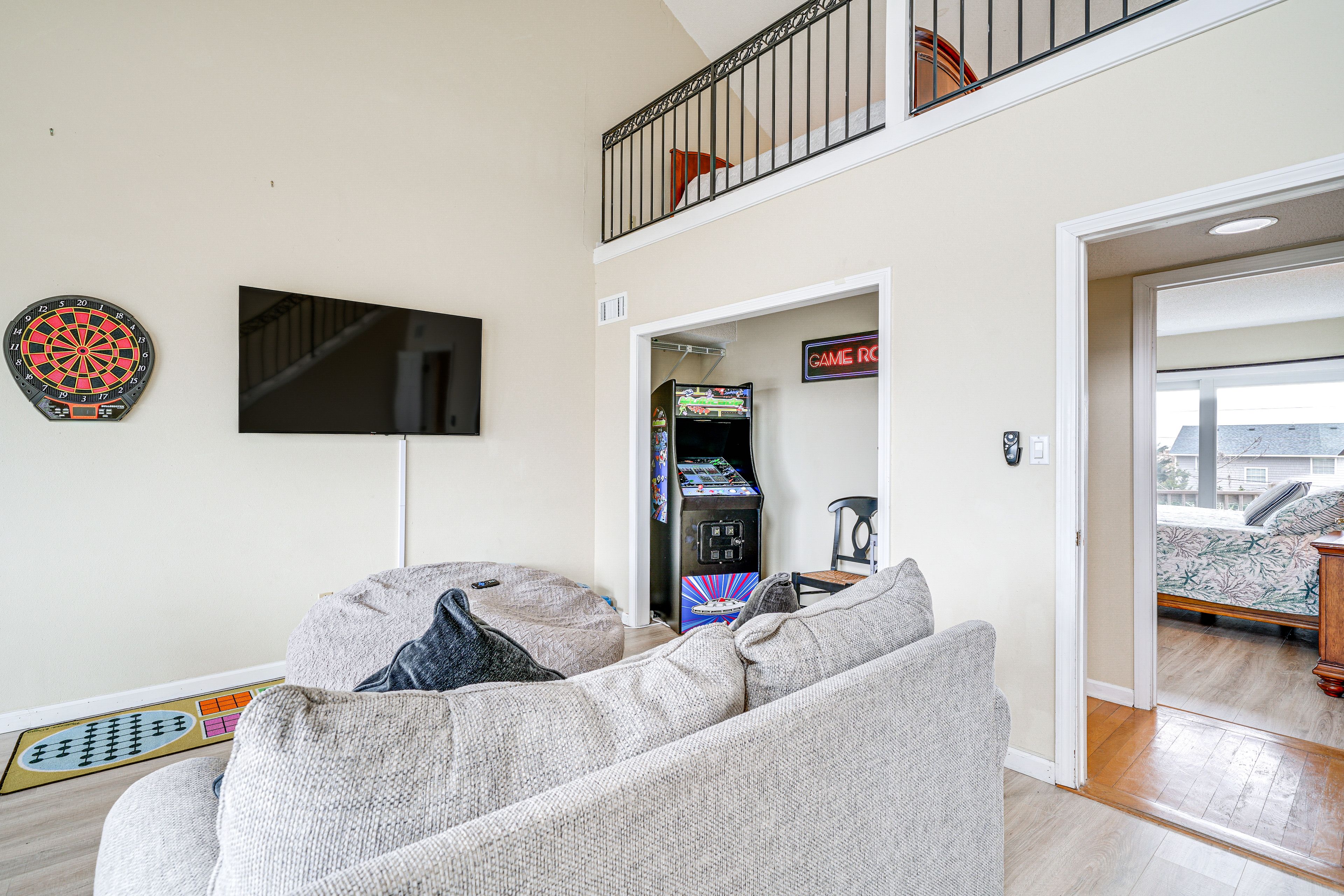 Game Room | 3rd Floor | Smart TV | Arcade Game