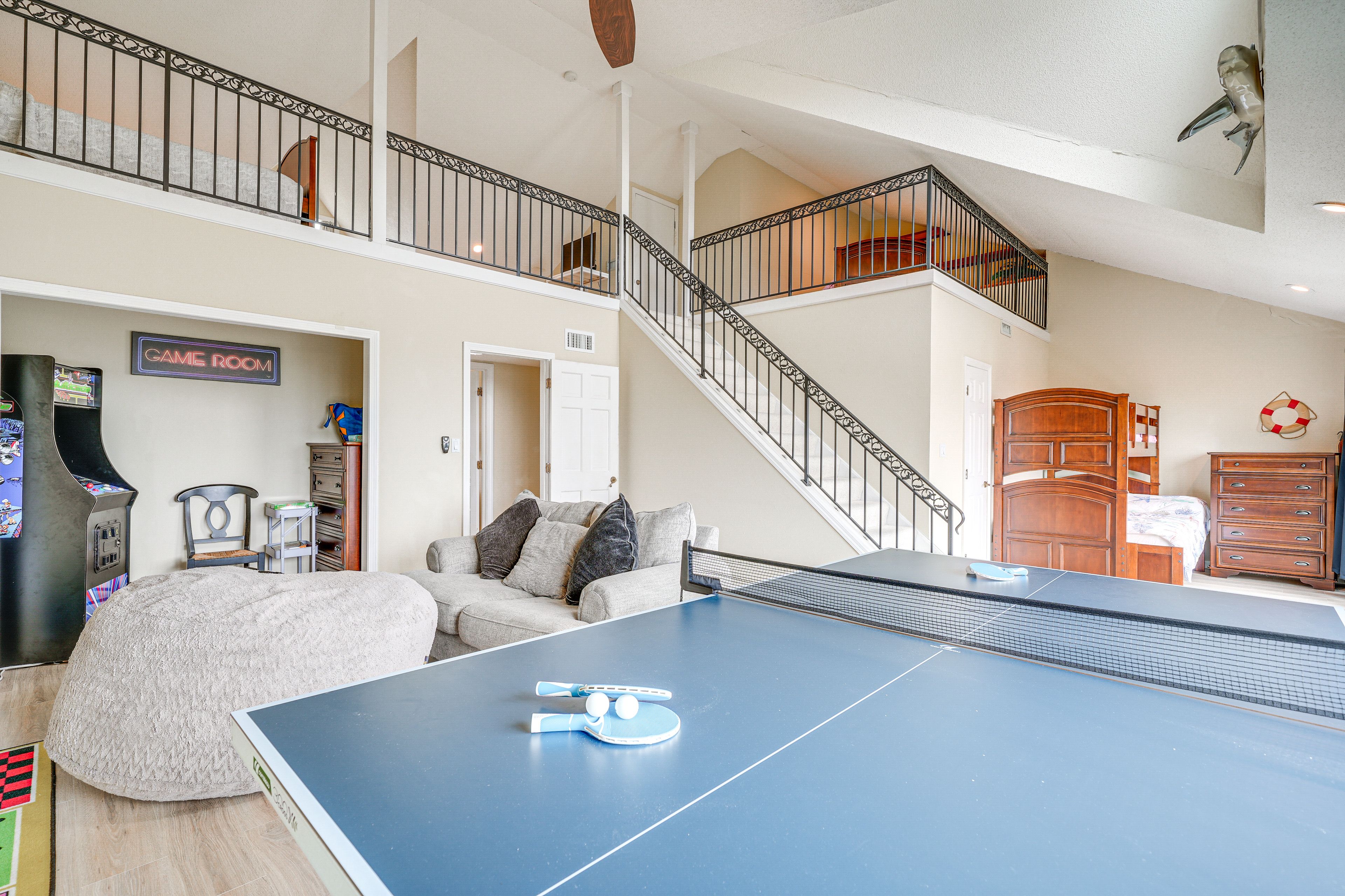 Game Room | Free WiFi | Ping-Pong Table
