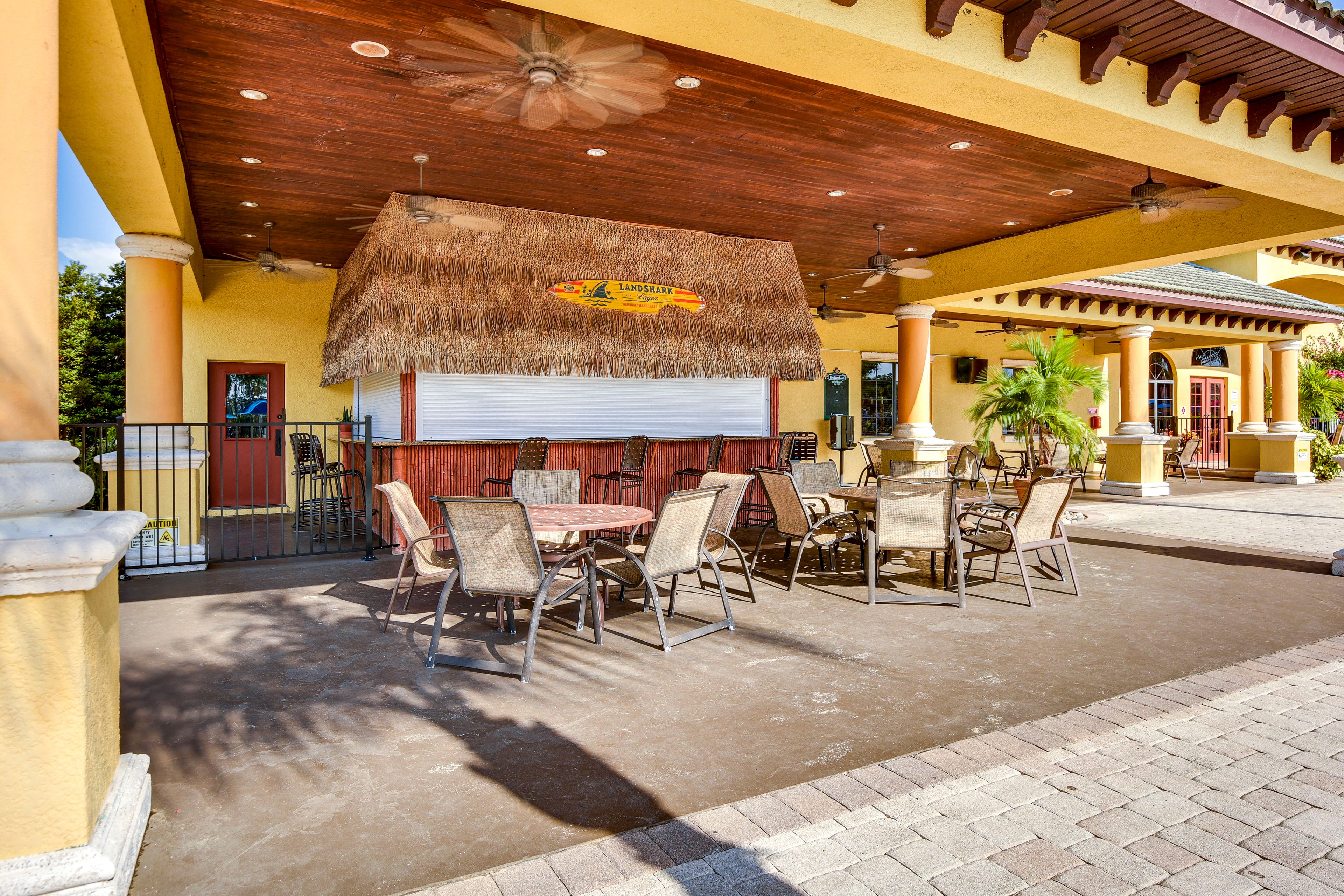 On-Site Bar & Grill