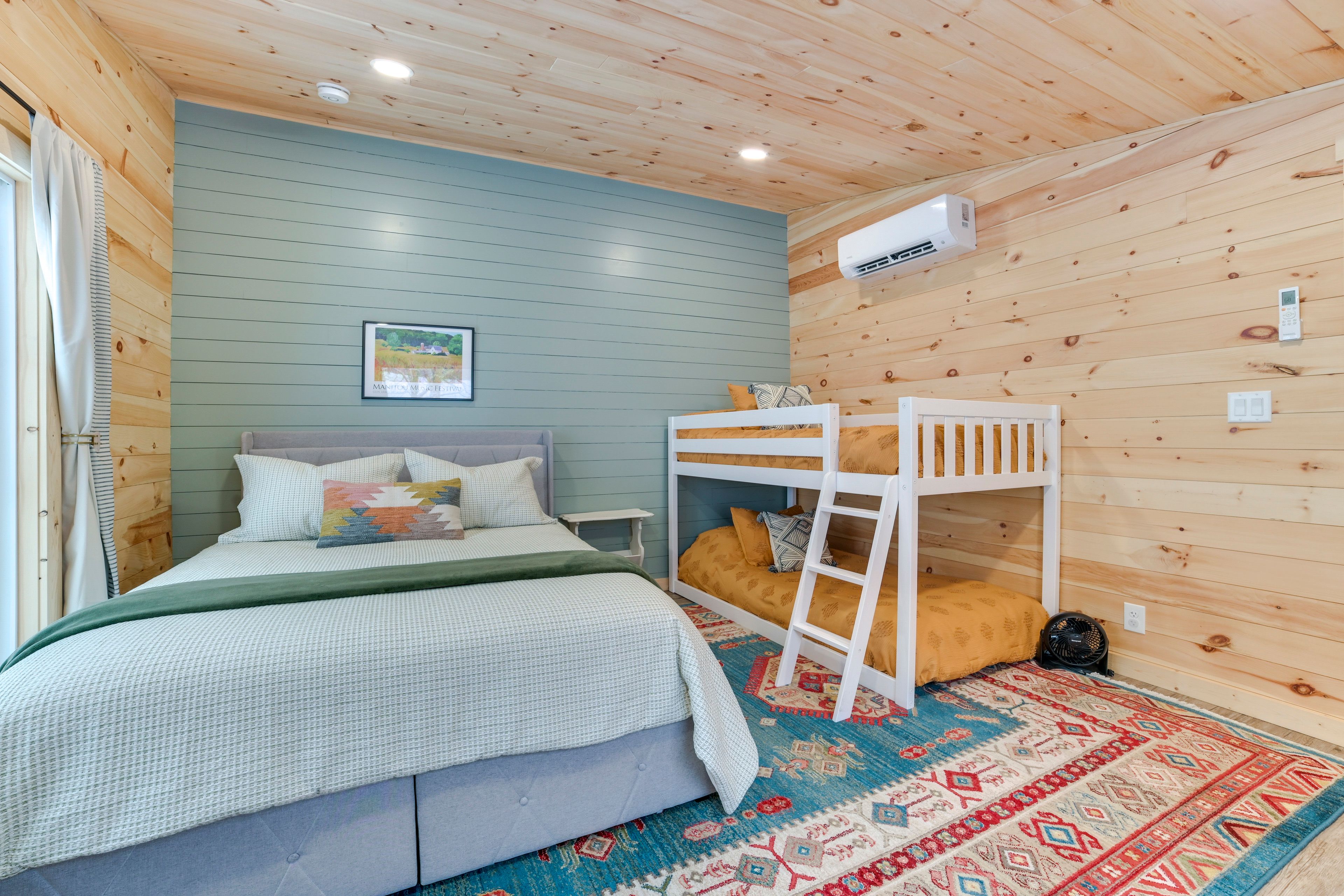 Bedroom 1 | Queen Bed | Twin Bunk Bed