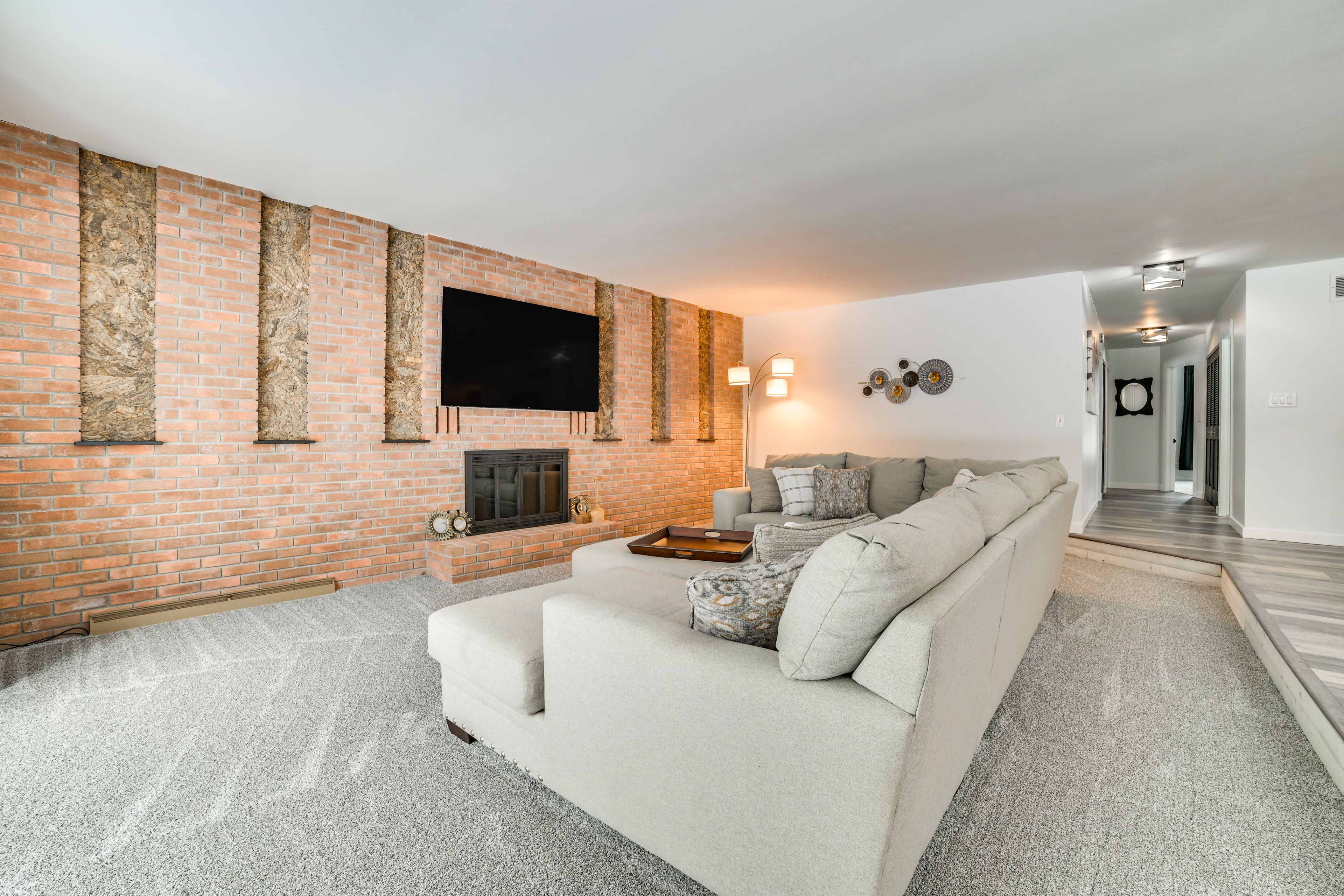 Living Area | Flat-Screen TV | Board Games