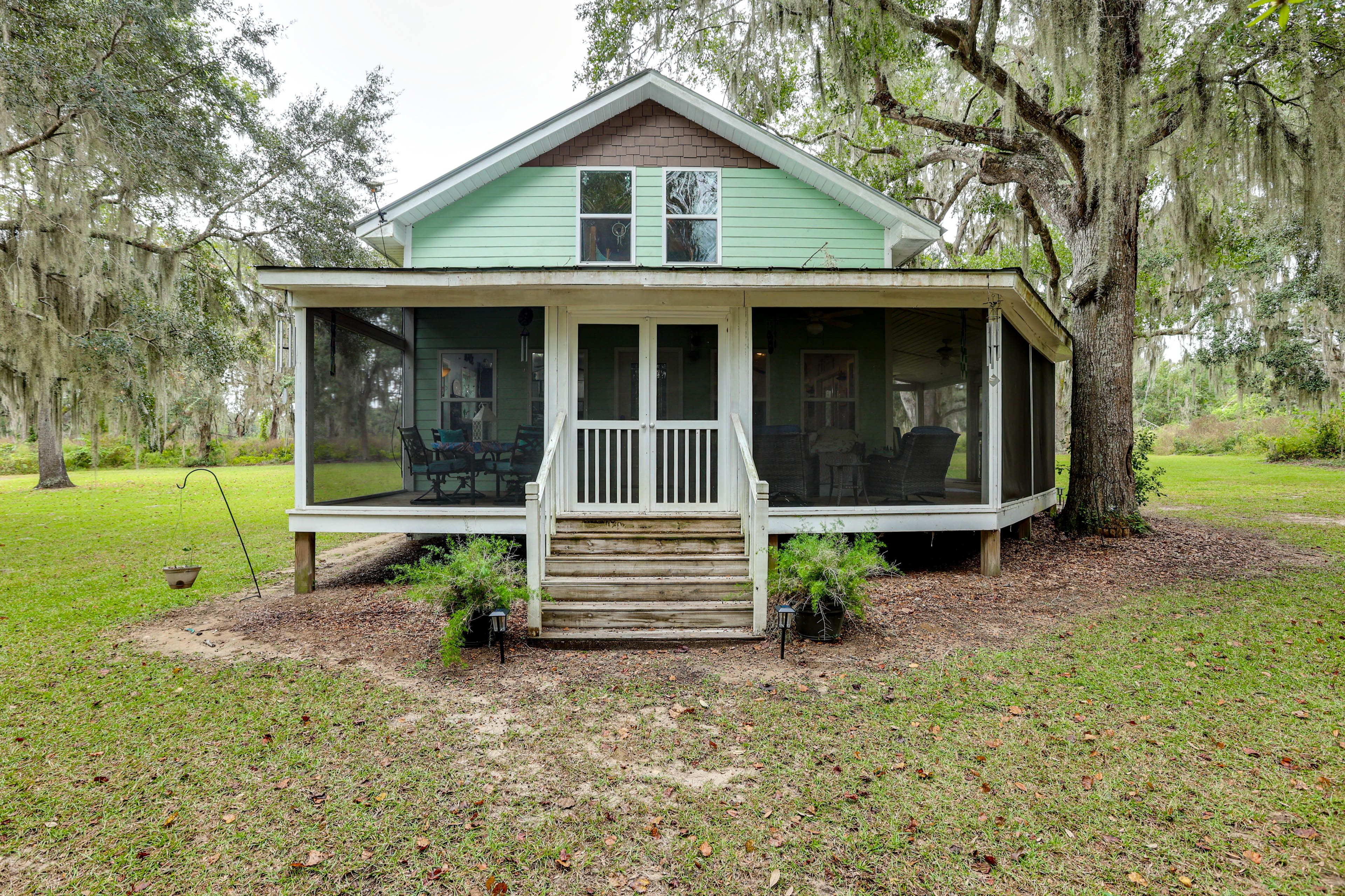 Private Yard | Gas Grill | Screened-In Porch w/ Seating | Gas Grill