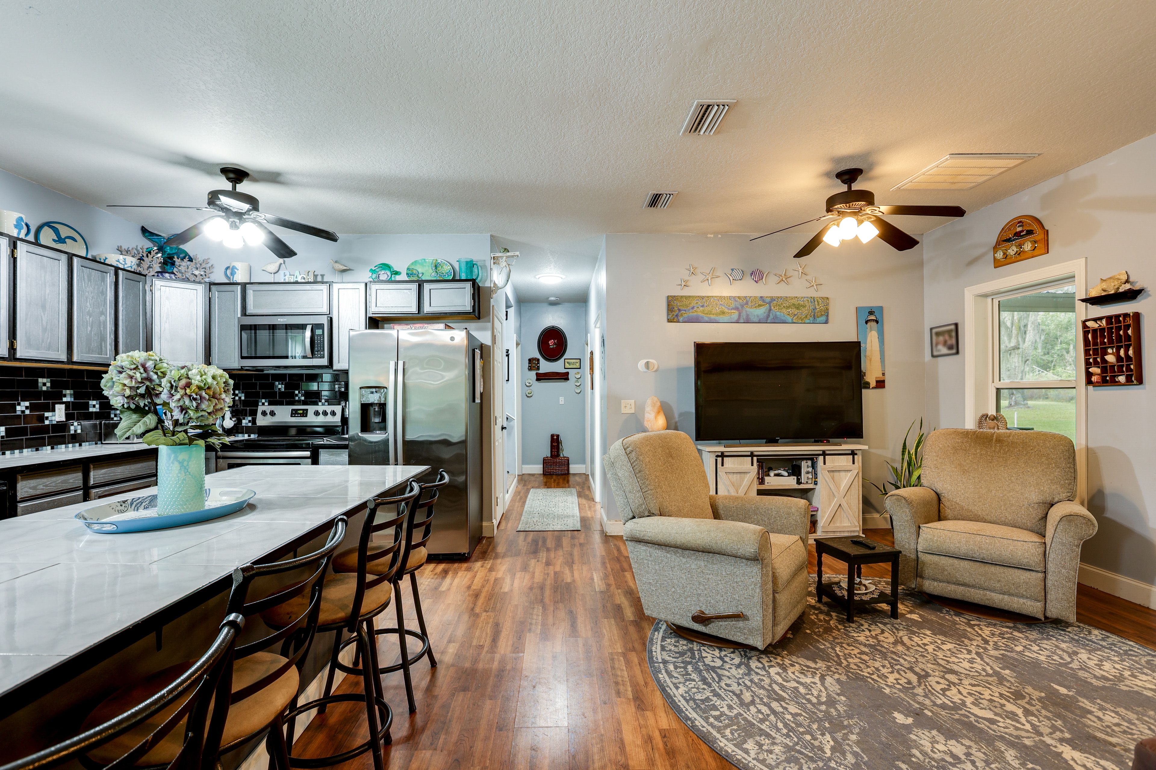 Shellman Bluff Vacation Rental | 4BR | 2BA | 1,600 Sq Ft | 6 Steps Required