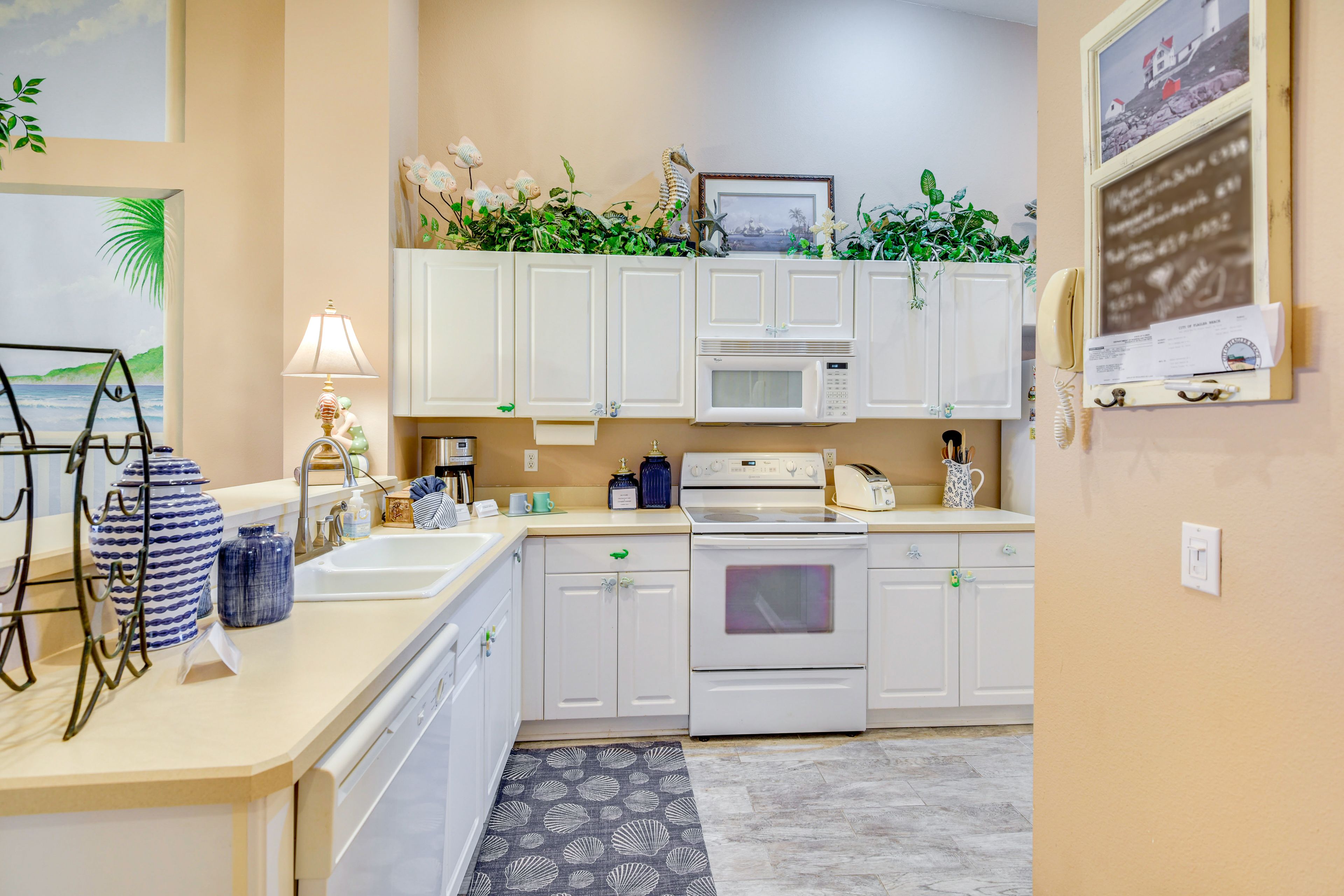 Kitchen | Dishwasher | Drip Coffee Maker