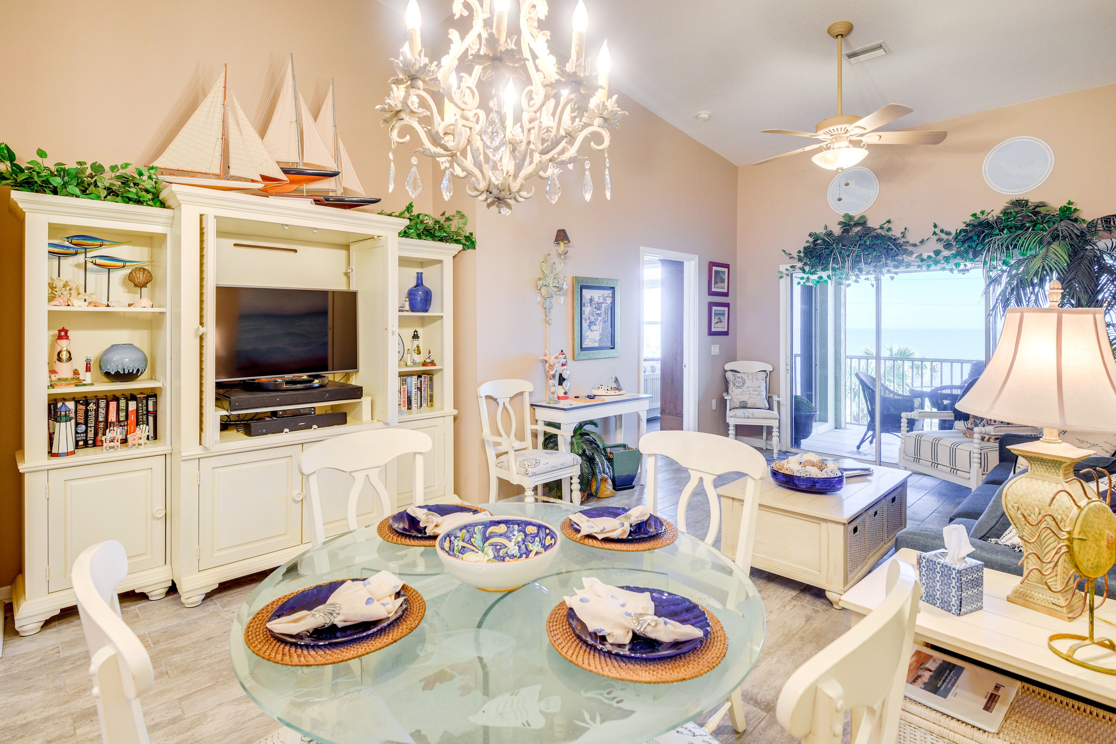Dining Area | Dishware & Flatware | Flat-Screen TV