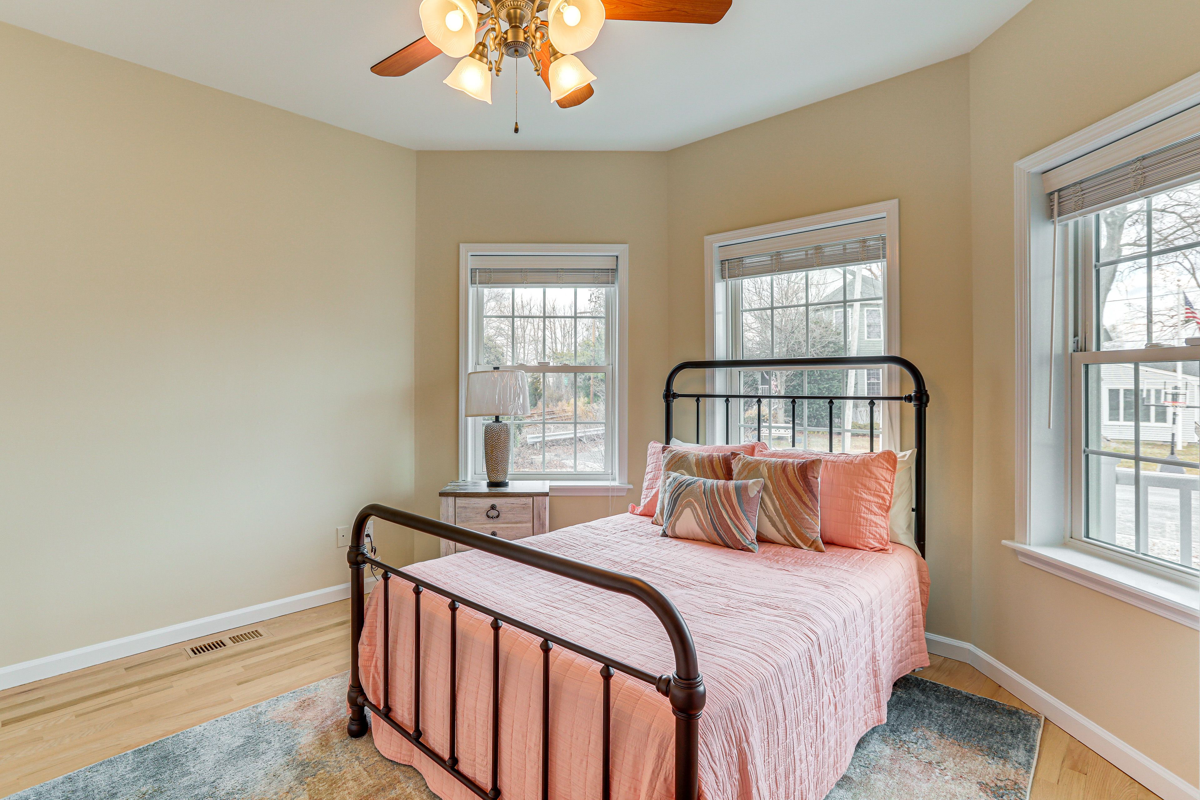 Bedroom 1 | 1st Floor | Full Bed